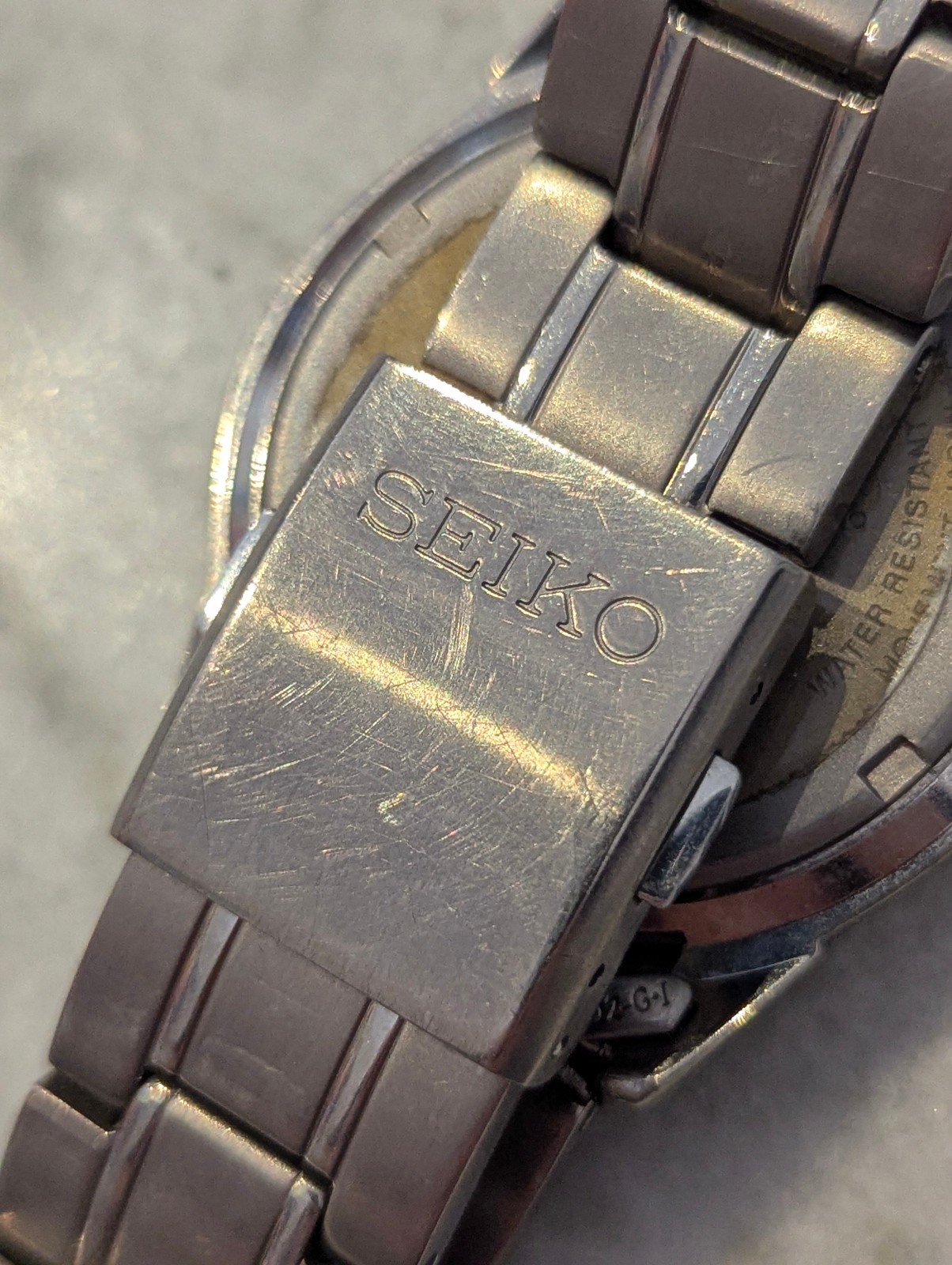 Seiko SGG727P1 Titanium Sapphire 7N43-0AS0 Day Date Quartz Watch 2006