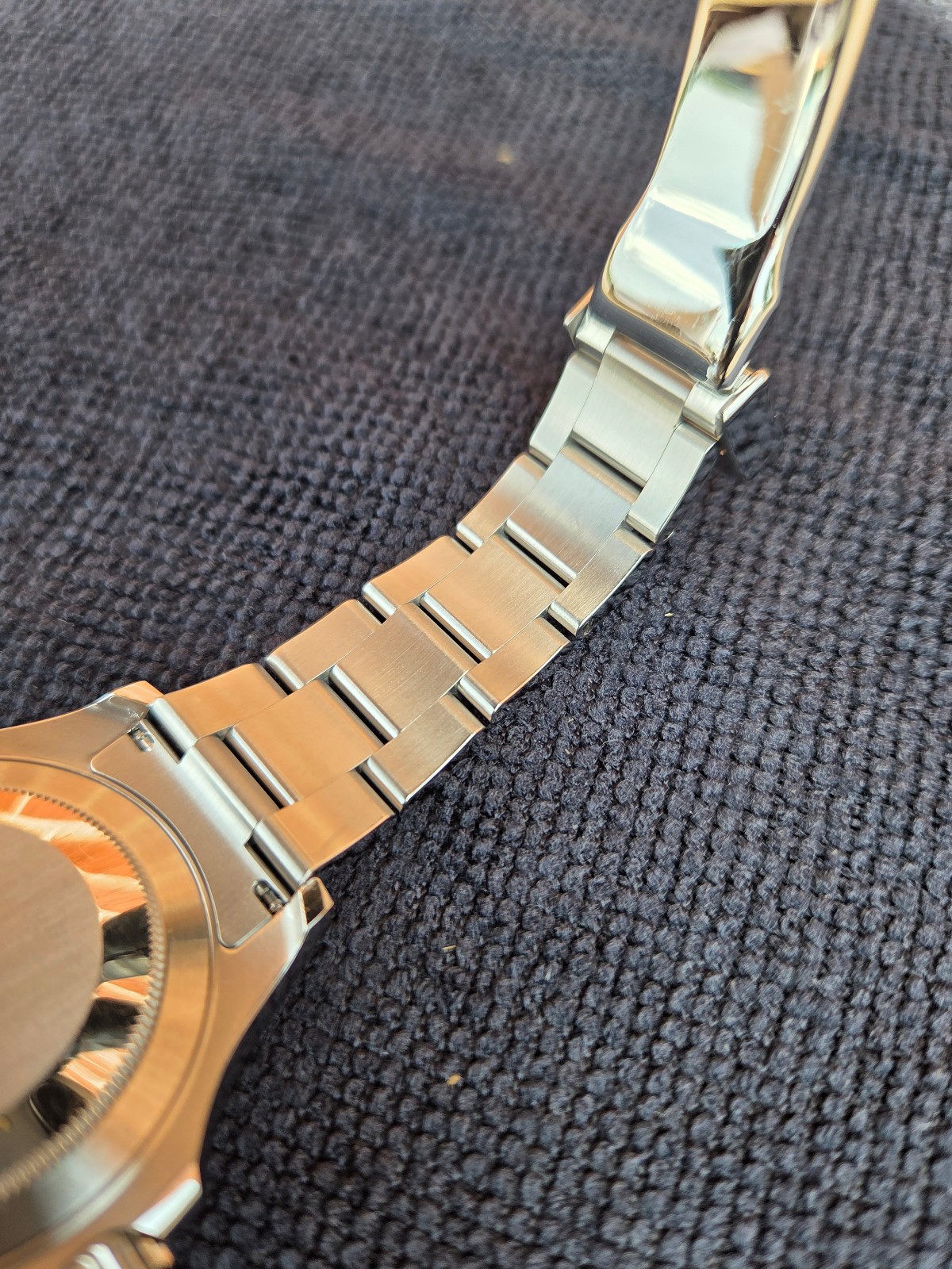Rolex Yacht Master 126622 40mm Steel Platinum Rhodium Blue Watch Box