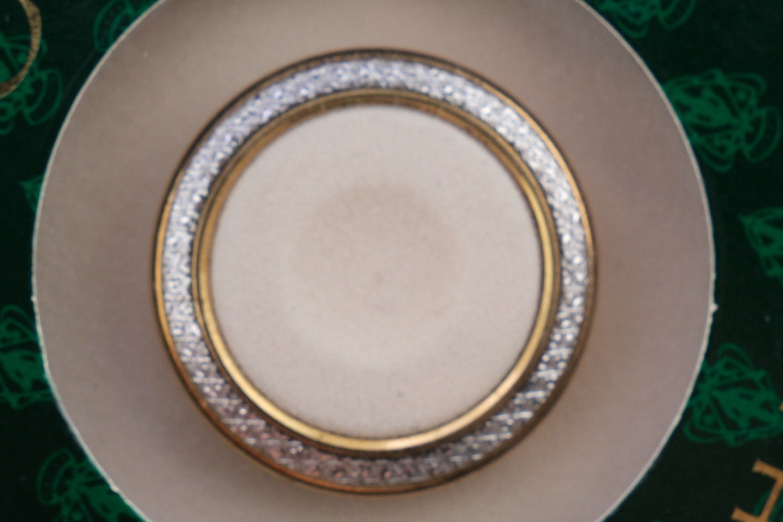 Rare Vintage Gucci Gold Diamond Cut Bezel for 1100 1100L 1200 Watch Mint In Box