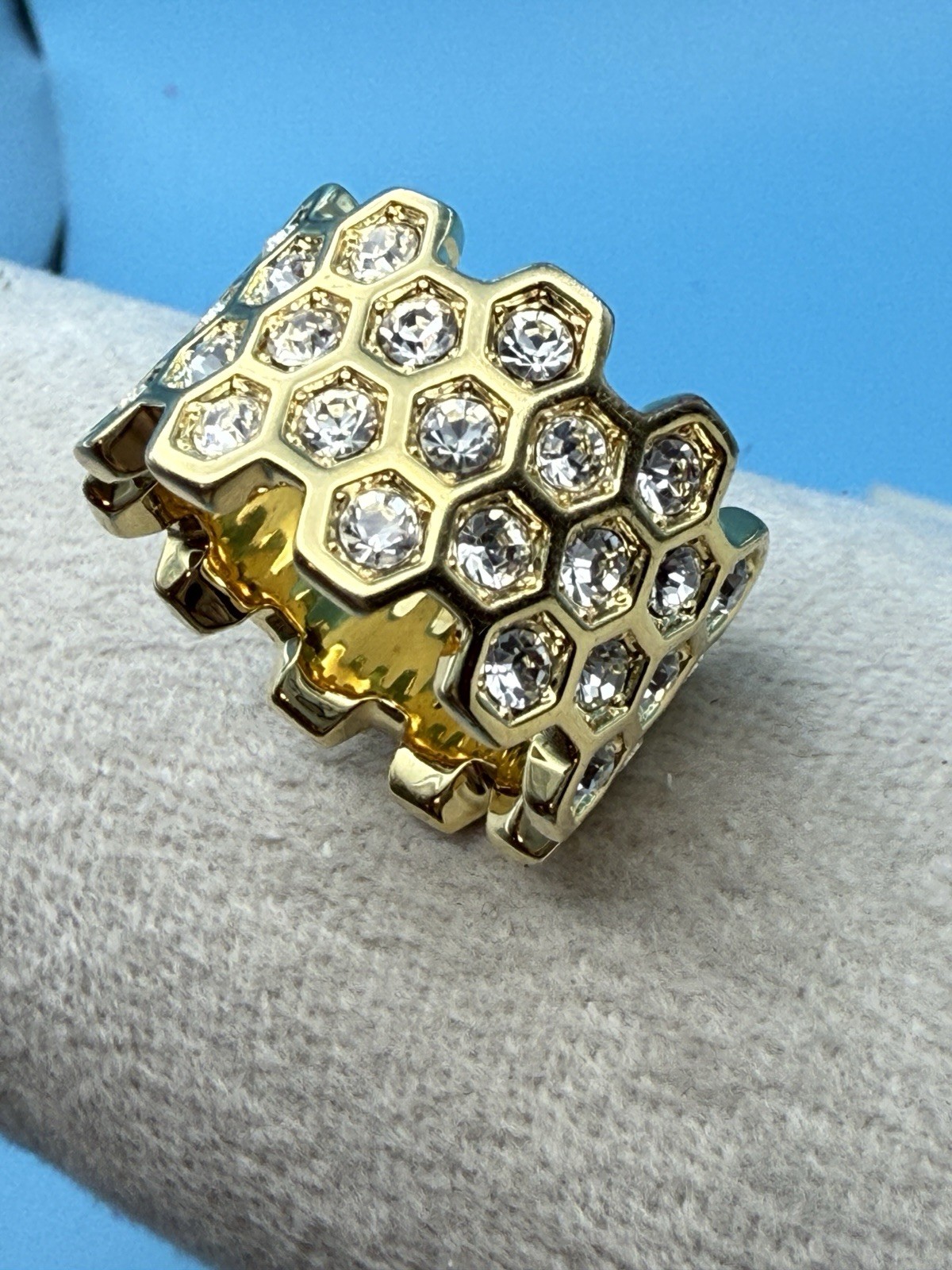 Honey Comb Eternity Multi Bezel, Round Clear Crystals PMJ China Gold Tone Sz 9