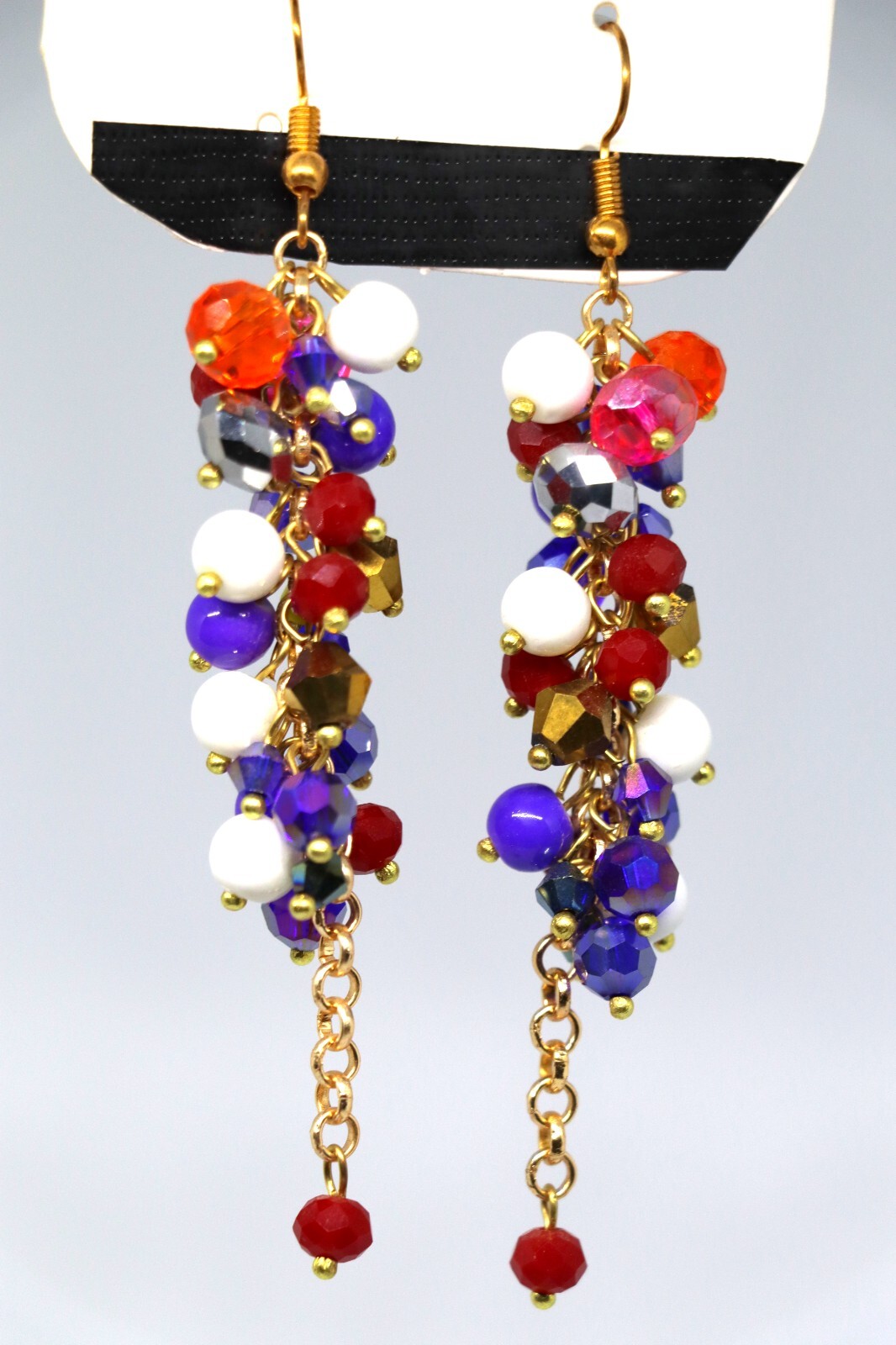 Earrings are glass beads fresh and elegant.