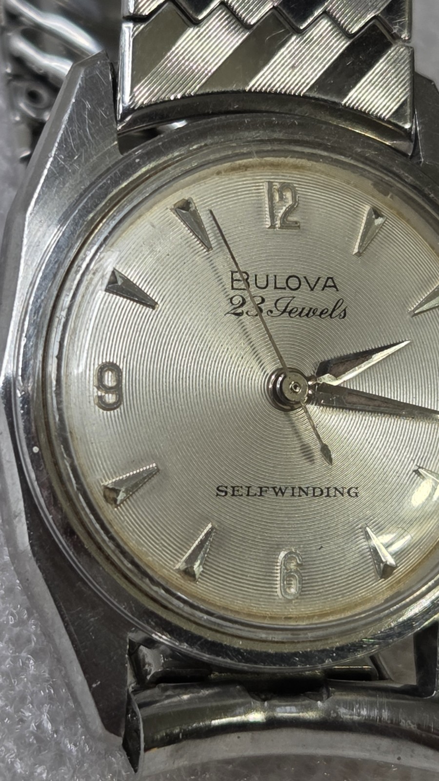 Rare Case And Dial Vintage Bulova 23 Jewels Automatic 10BZAC Running Watch