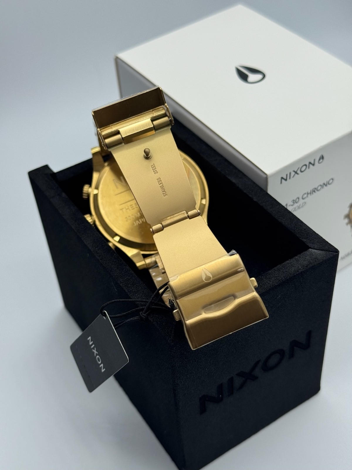 NIXON 51-30 Chrono Gold-Tone Chronograph Men’s Watch A083-502