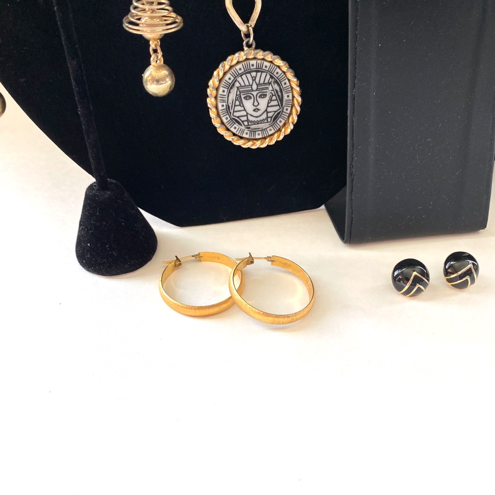 Lot of 8 Vintage to Now Costume Jewelry All Wearable – Gold Black White Mix