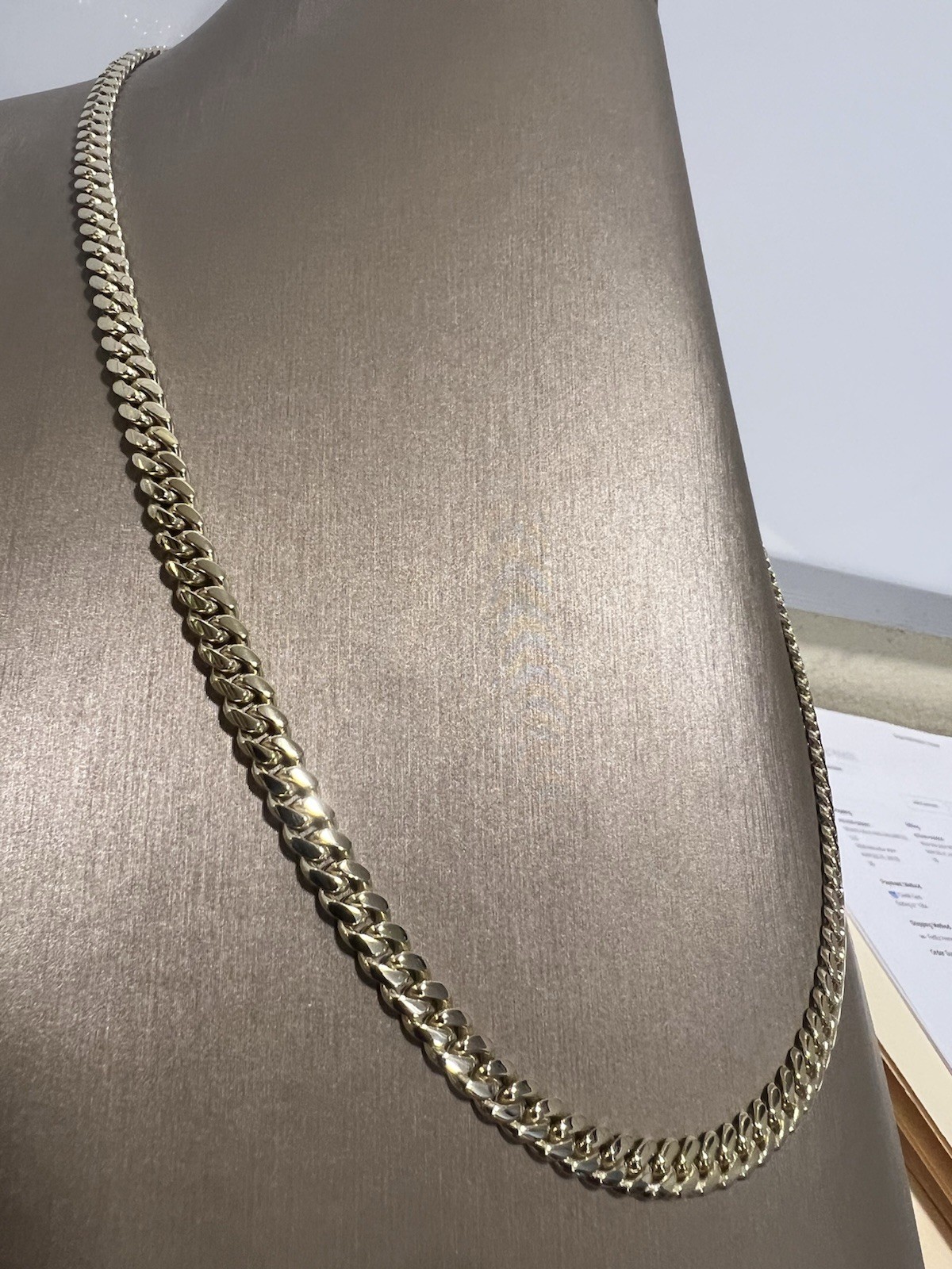 Men’s Solid 14k Yellow Gold Miami Cuban Link Chain 5mm Necklace 20” Approx. 39G.