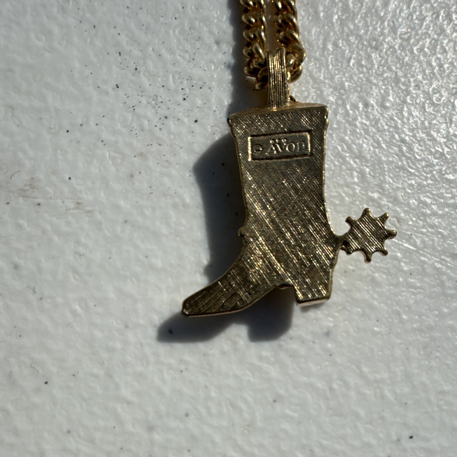 Avon Signed Western Cowboy Boot Charm Pendant Necklace Gold Tone Box Chain