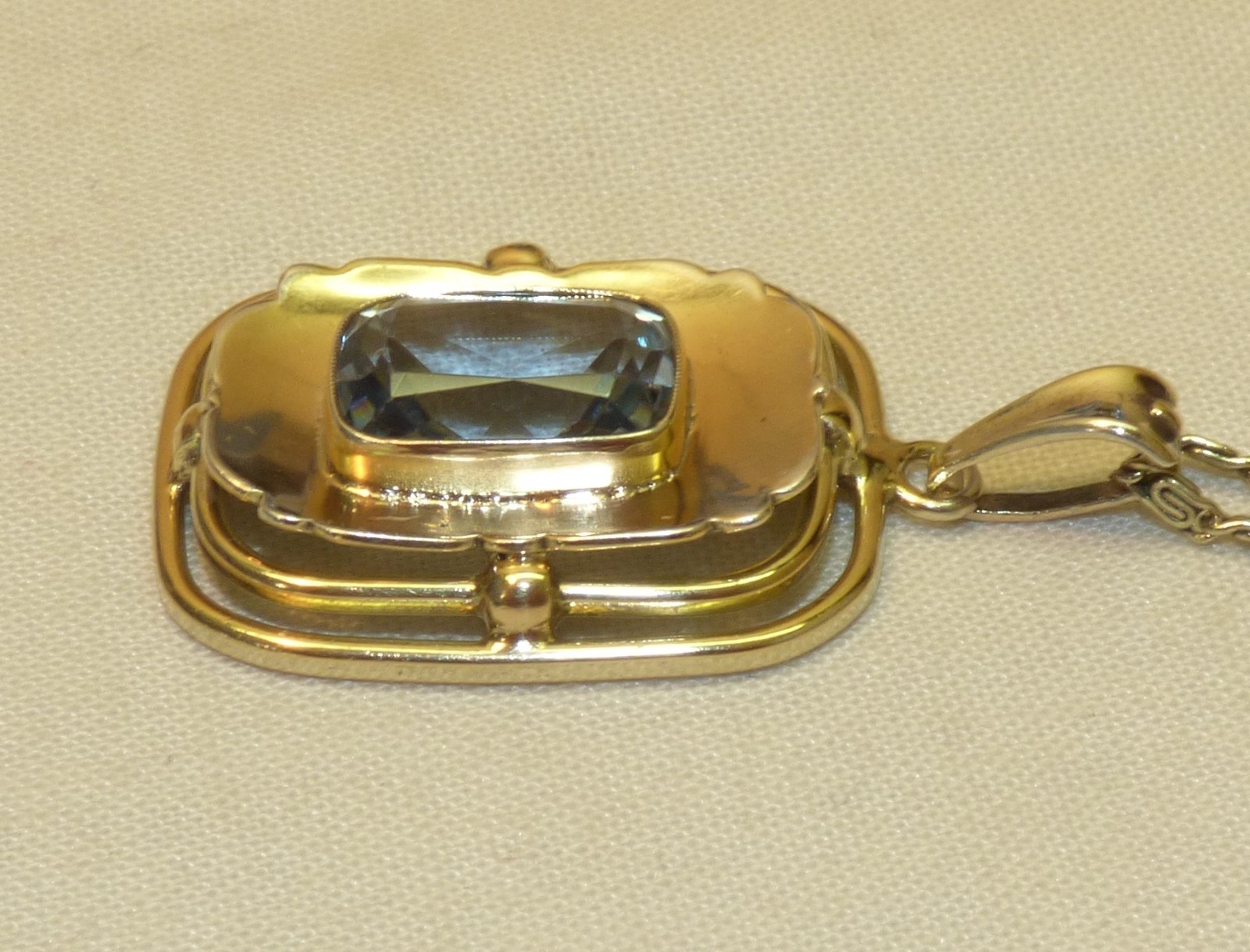 Antique Art Deco 835 Silver & Blue Spinel Pendant Necklace 19 1/2″ Snail Chain
