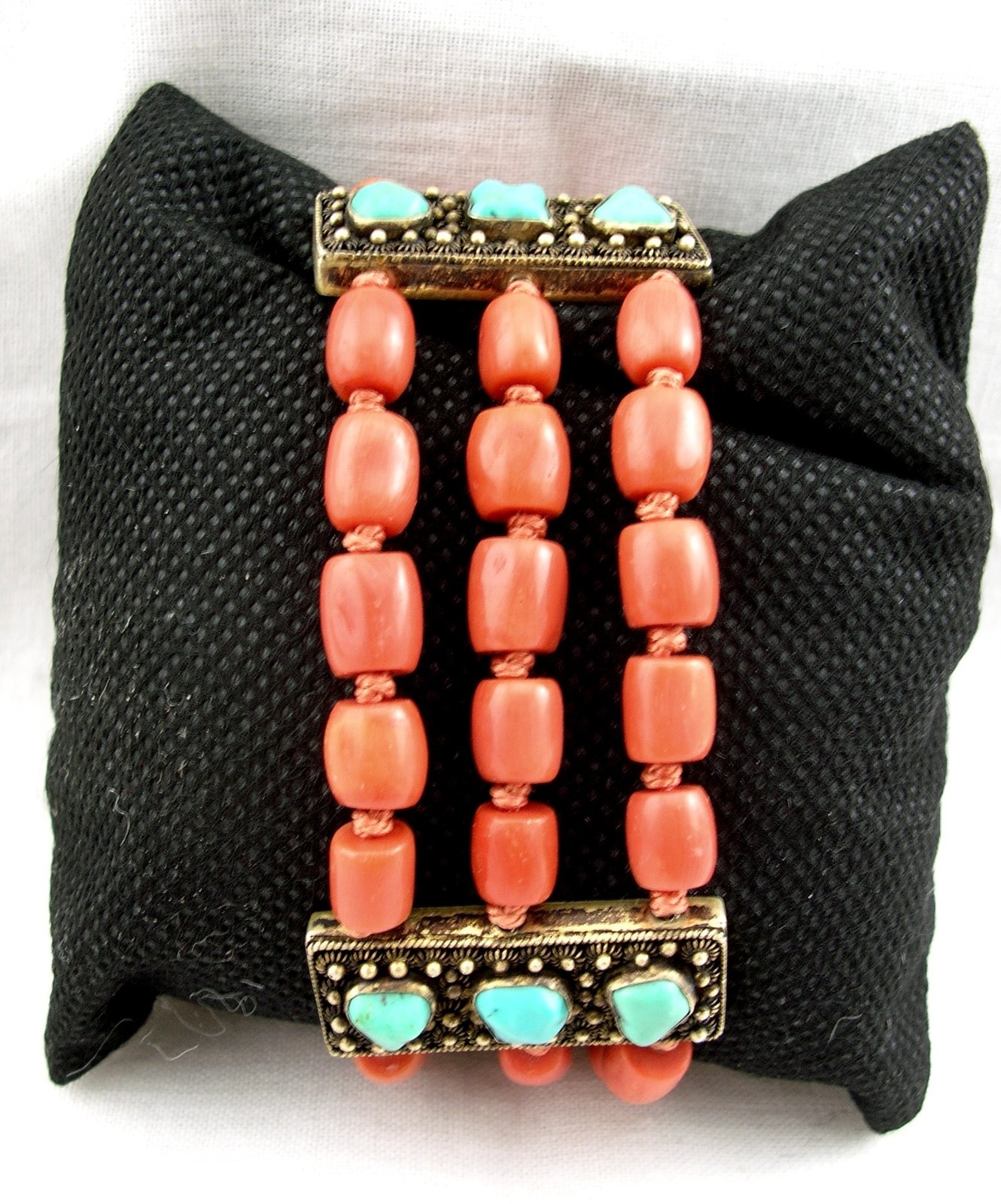 ANTIQUE TIBETAN TURQUOISE RED CORAL AND SILVER BRACELET 19 cm