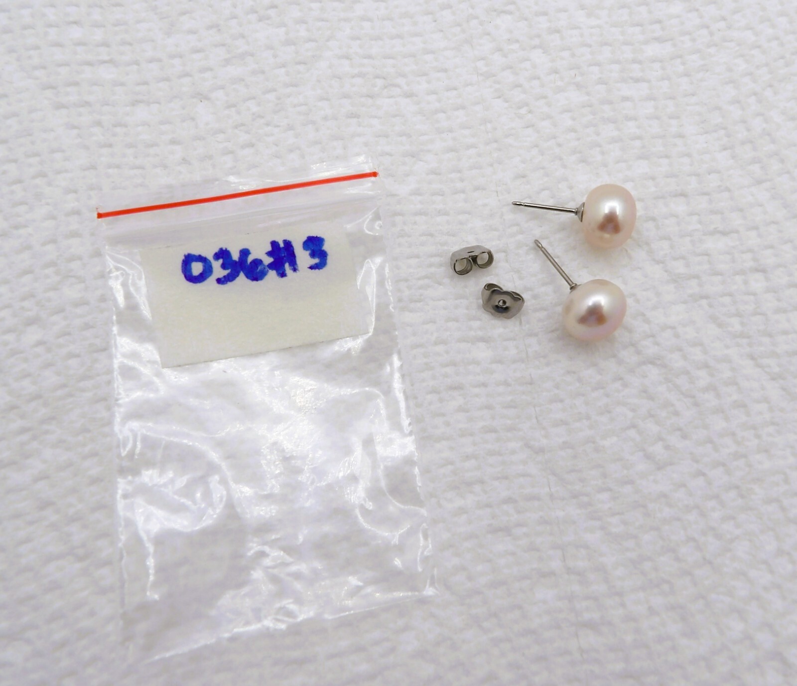 9.7 MM ONE PAIR Natural Pastel Button Genuine Freshwater Pearl Earrings ER036#3