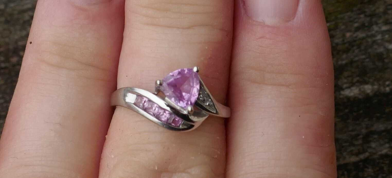 Vintage 10k White Gold Pink Sapphire & Diamond Accent Ring – Size 6.75