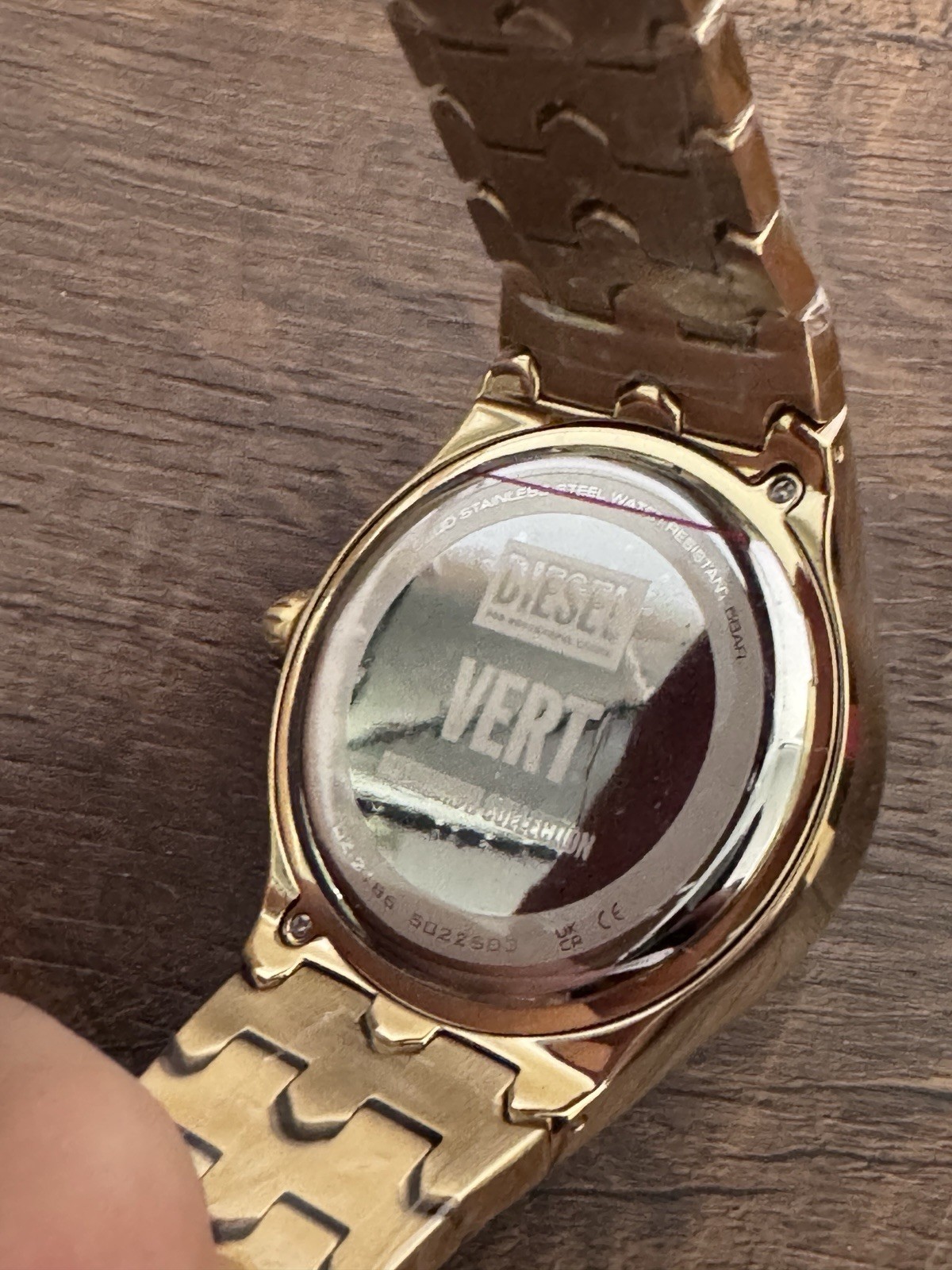 NEW Diesel Vert Metamorph Collection Gold Stainless Mens Watch DZ2186