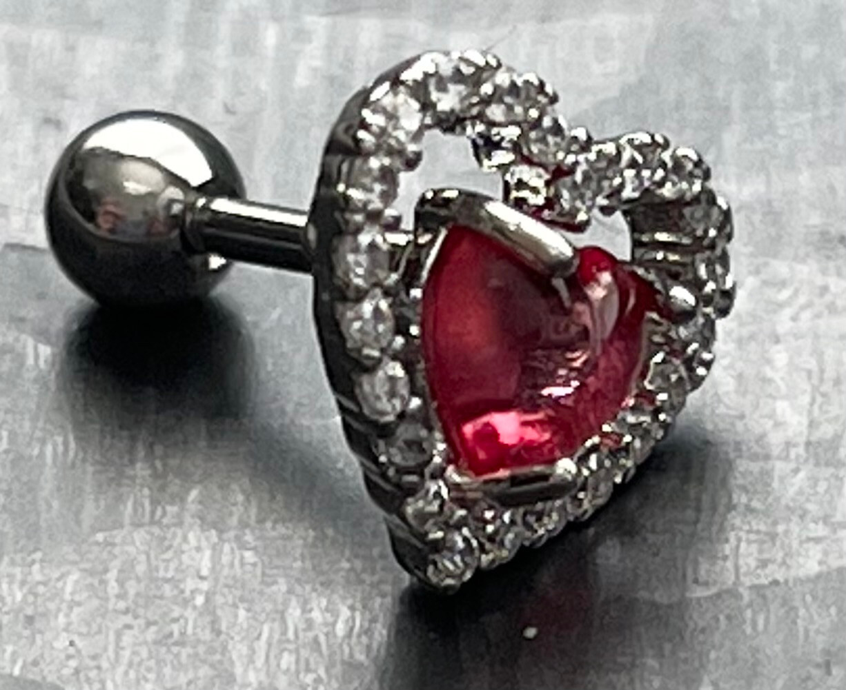 1pc CZ Gem Lined Heart Surgical Steel Tragus Helix Ear Cartilage Stud Ring
