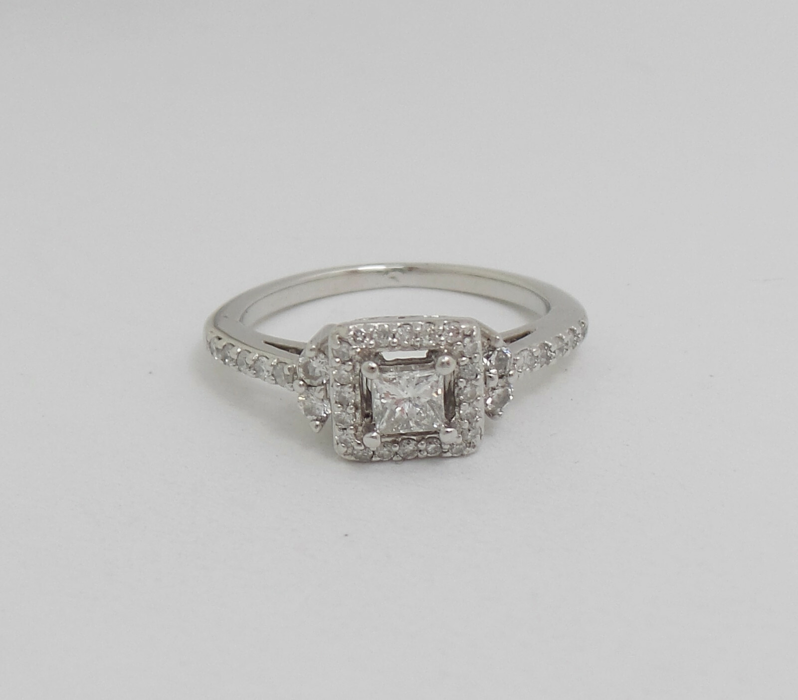 1/2CT Natural Diamond Anniversary Engagement Wedding Bridal Ring 14K White Gold