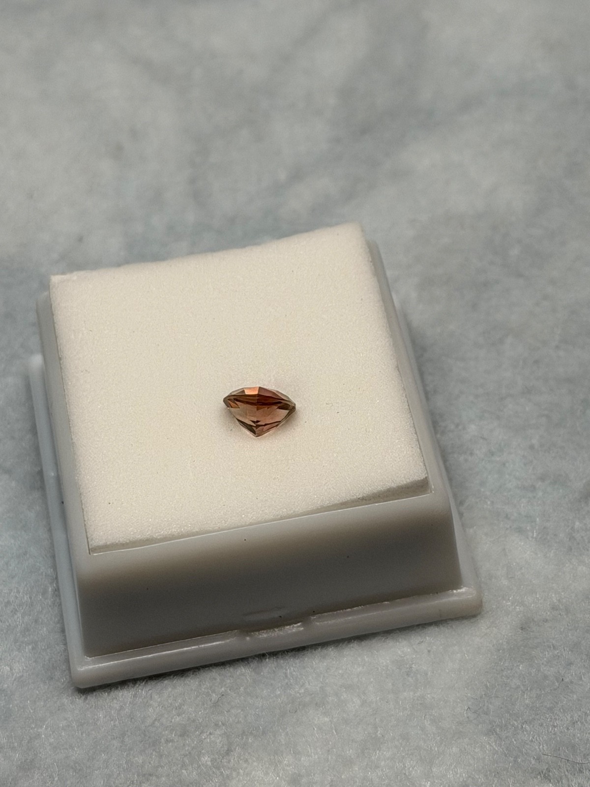 1.06ct Certified Oregon Sunstone Gold Green Pink Dichroic Schiller Trillion Cut