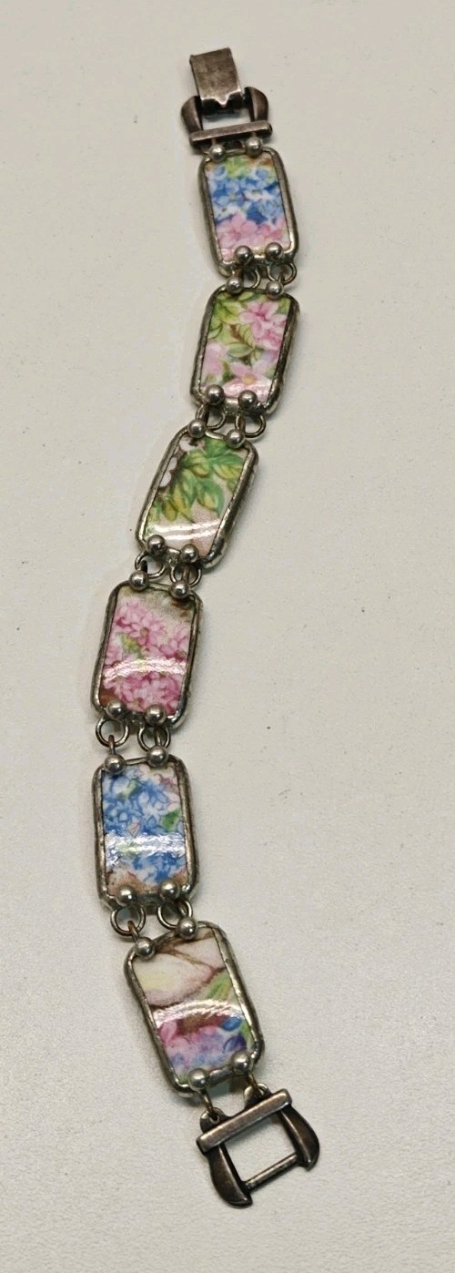 Custom Hand Soldered Artisan Broken China Chintz Bracelet 7.5 Inch