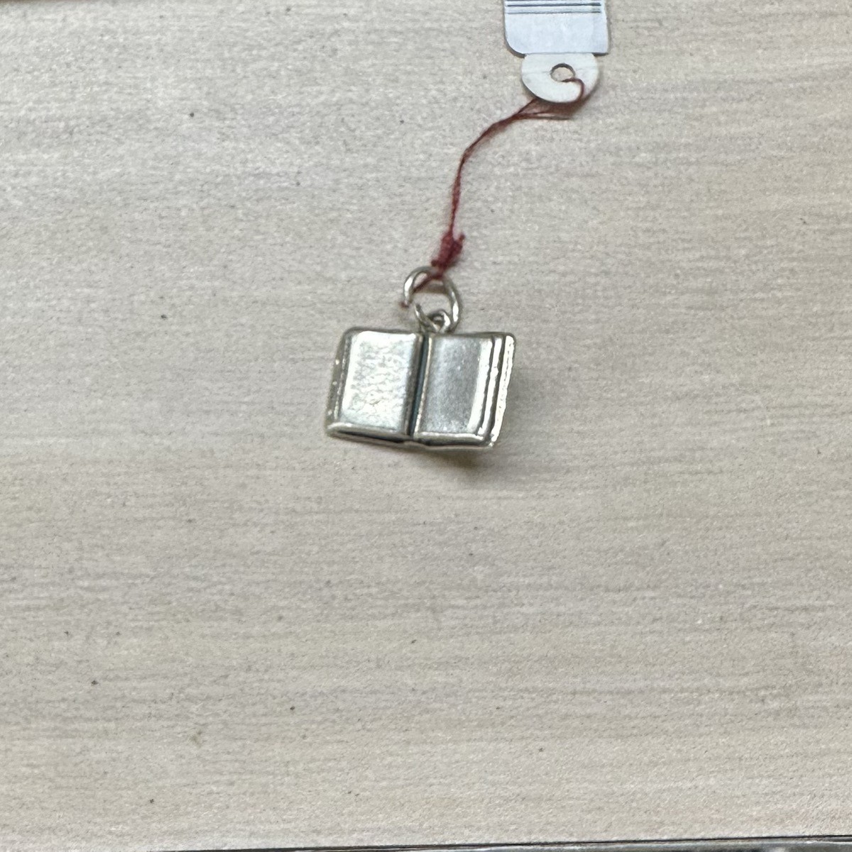 James Avery Sterling Silver 925 Open Book Bracelet Charm (PPT000617)