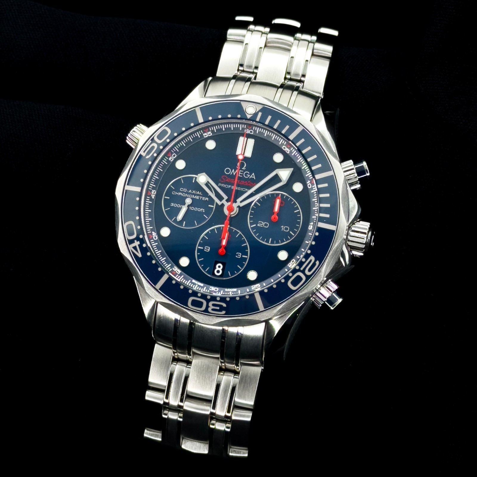 2023 Omega Seamaster Diver 300 M Chrono 44mm 212.30.44.50.03.001 B+P Excellent