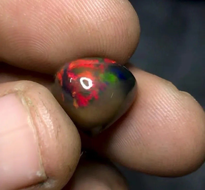 13.7×12.7×7 mm Natural Welo Ethiopian Black Opal Cabochon Loose GemstoneNS-185