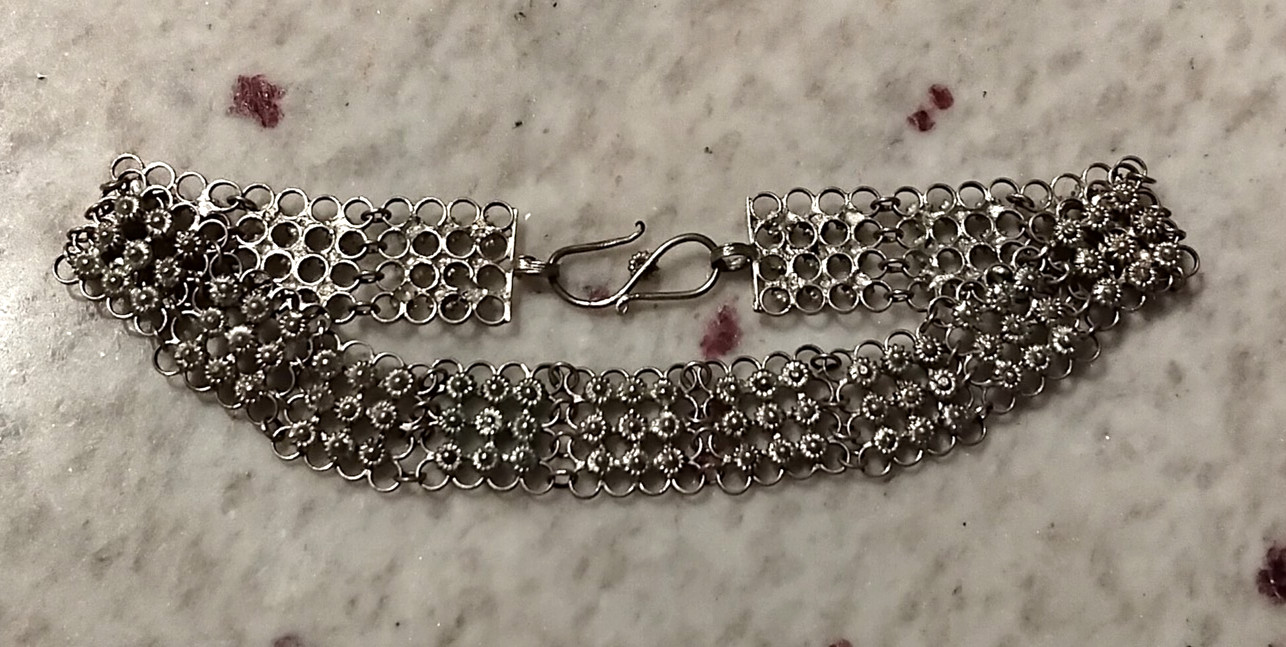 Vintage Handcrafted Ornamental Silver bracelet – India / Asia 17.5cm long