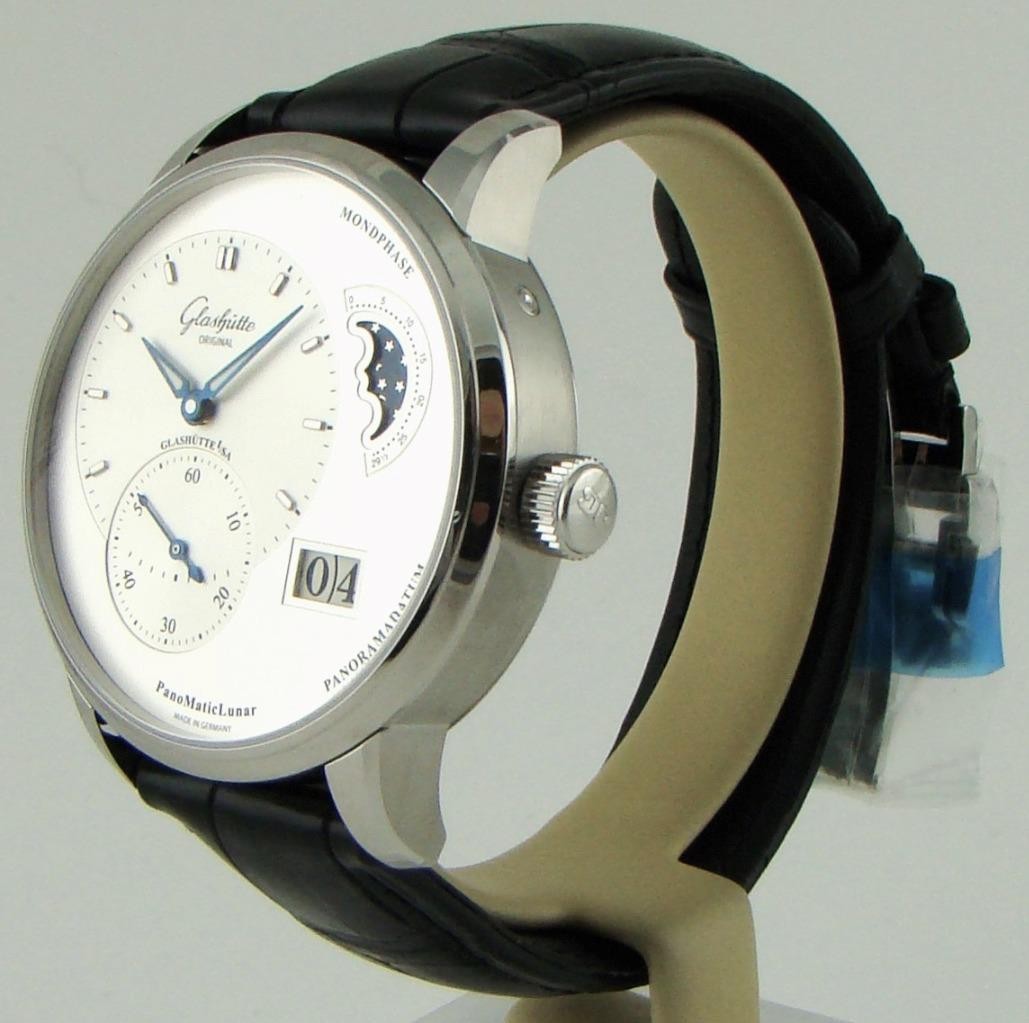 Glashutte Original PanoMaticLunar Steel Silver Dial 40mm 90-02-42-32-61 Warranty