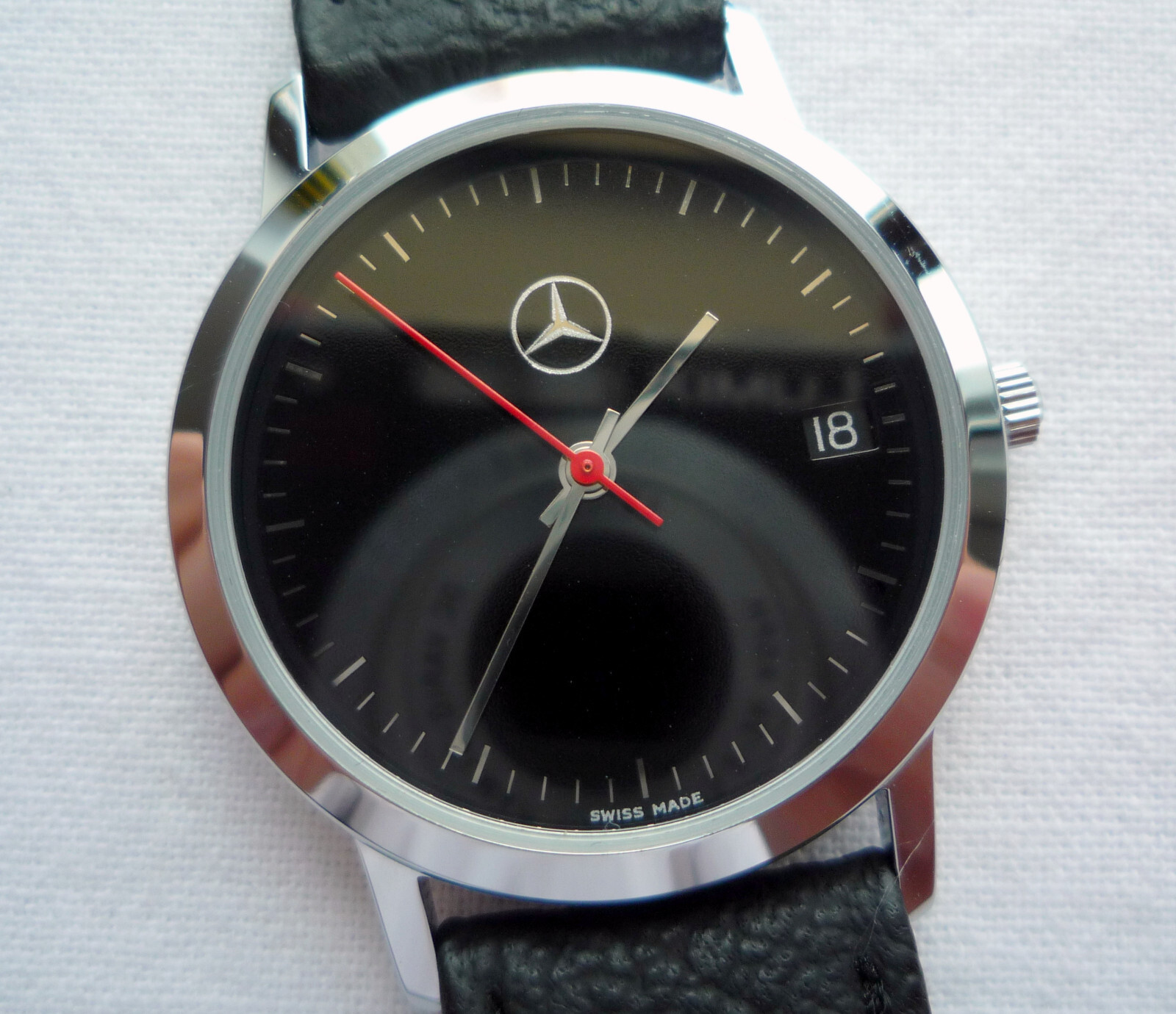 Mercedes Benz Vintage Classic Car Accessory Sport Basic Design Swiss Made Watch