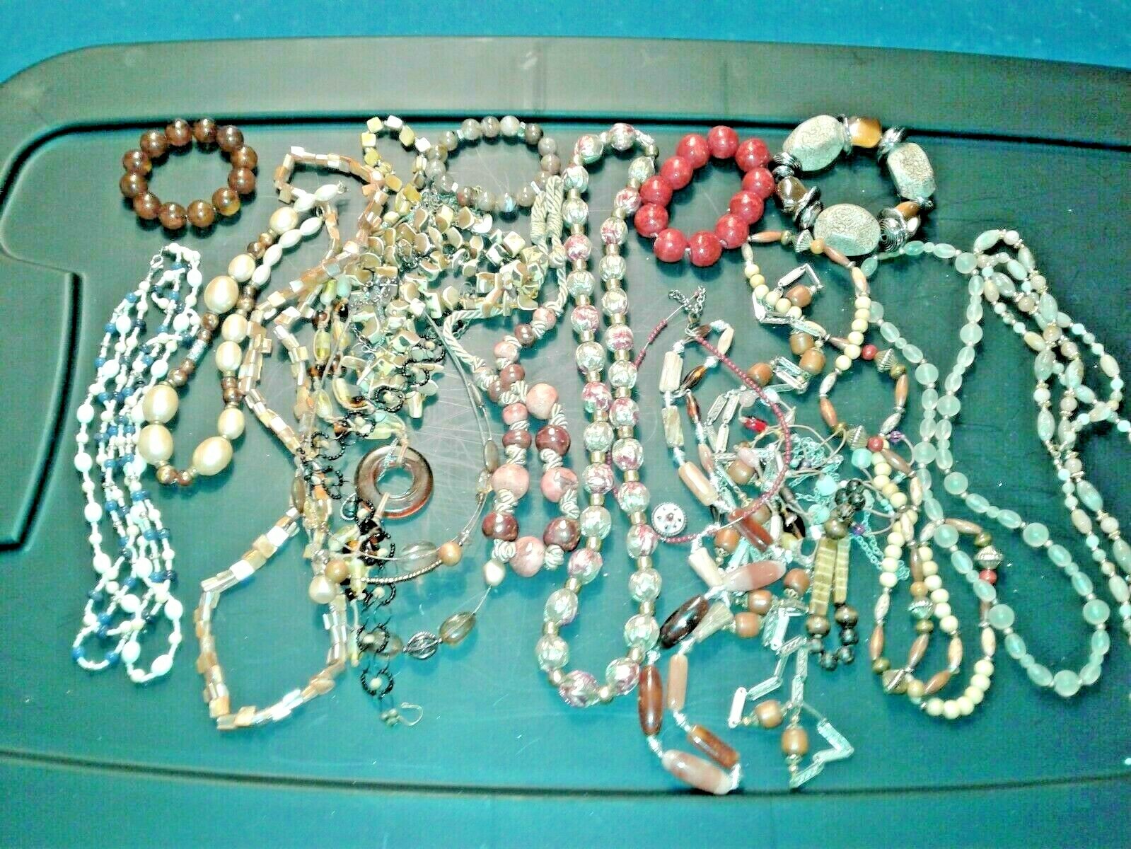 10 VINTAGE BEAD NECKLACES & BRACELETS CHOOSE LOT BY COLOR, PICTURES ARE EXAMPLES
