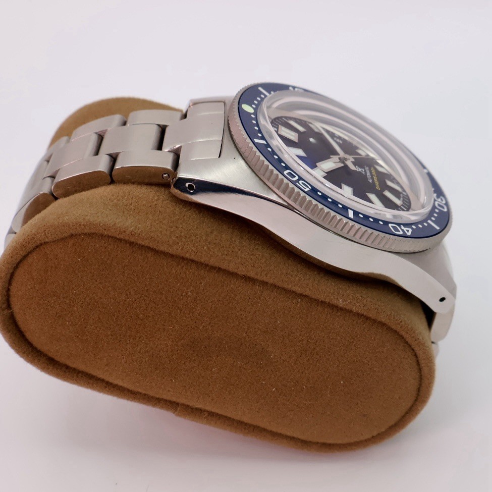 Custom American Assembled Watch Date Genuine NH35 Reminiscent Of 62MAS LUME