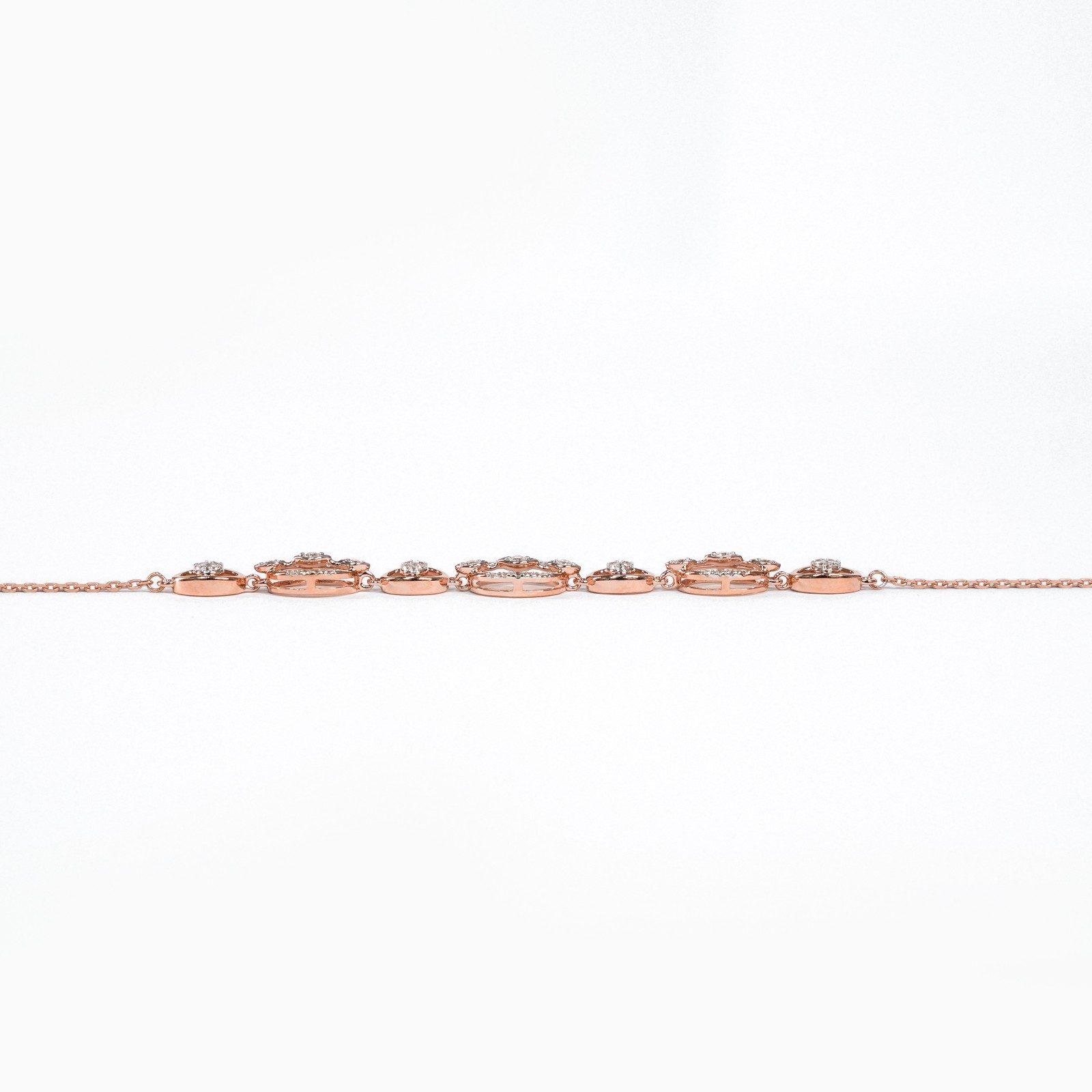 18 KARAT DIAMOND BRACELET | NATURAL DIAMOND | LIGHTWEIGHT | IGI CERTIFIED