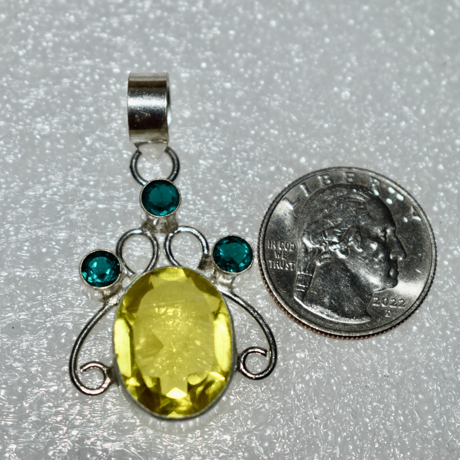 Lemon Yellow & Aqua Quartz Gemstone Handcrafted Sterling Silver Pendant 7.36 gm