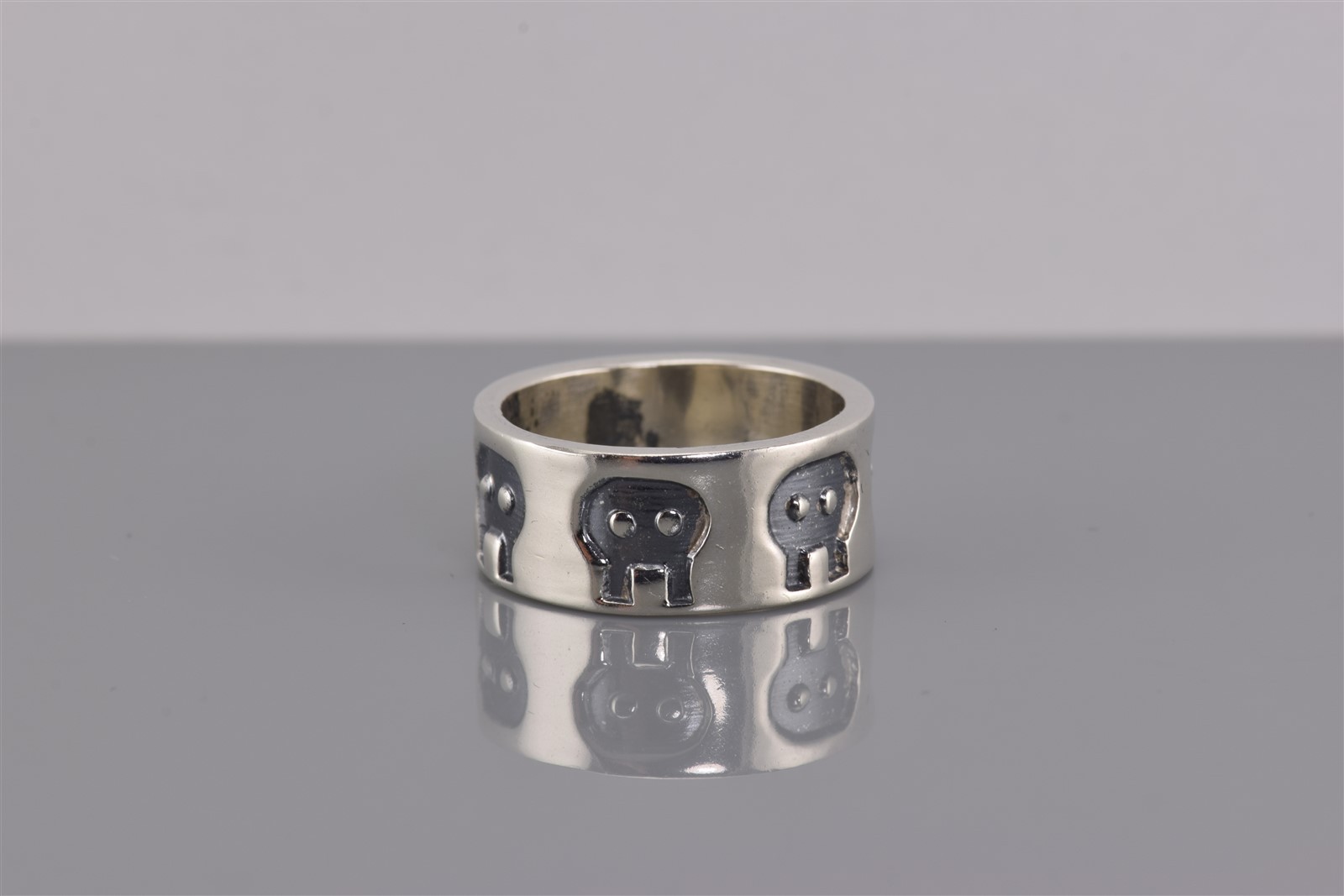 Sterling Silver Solid 8mm Carved Aliens Pacman Ghosts Band Ring Mex 925 Sz: 6