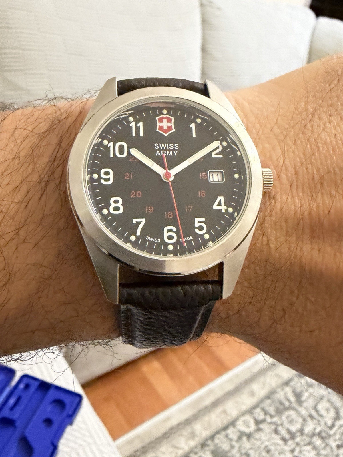 Victorinox Swiss Army Garrison Mil Men’s Watch 241083 – 40mm Black Dial Quartz￼