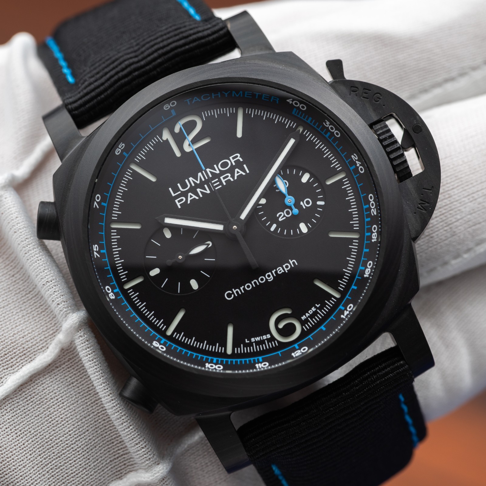 PANERAI Luminor Chronograph Carbotech 44mm PAM01219