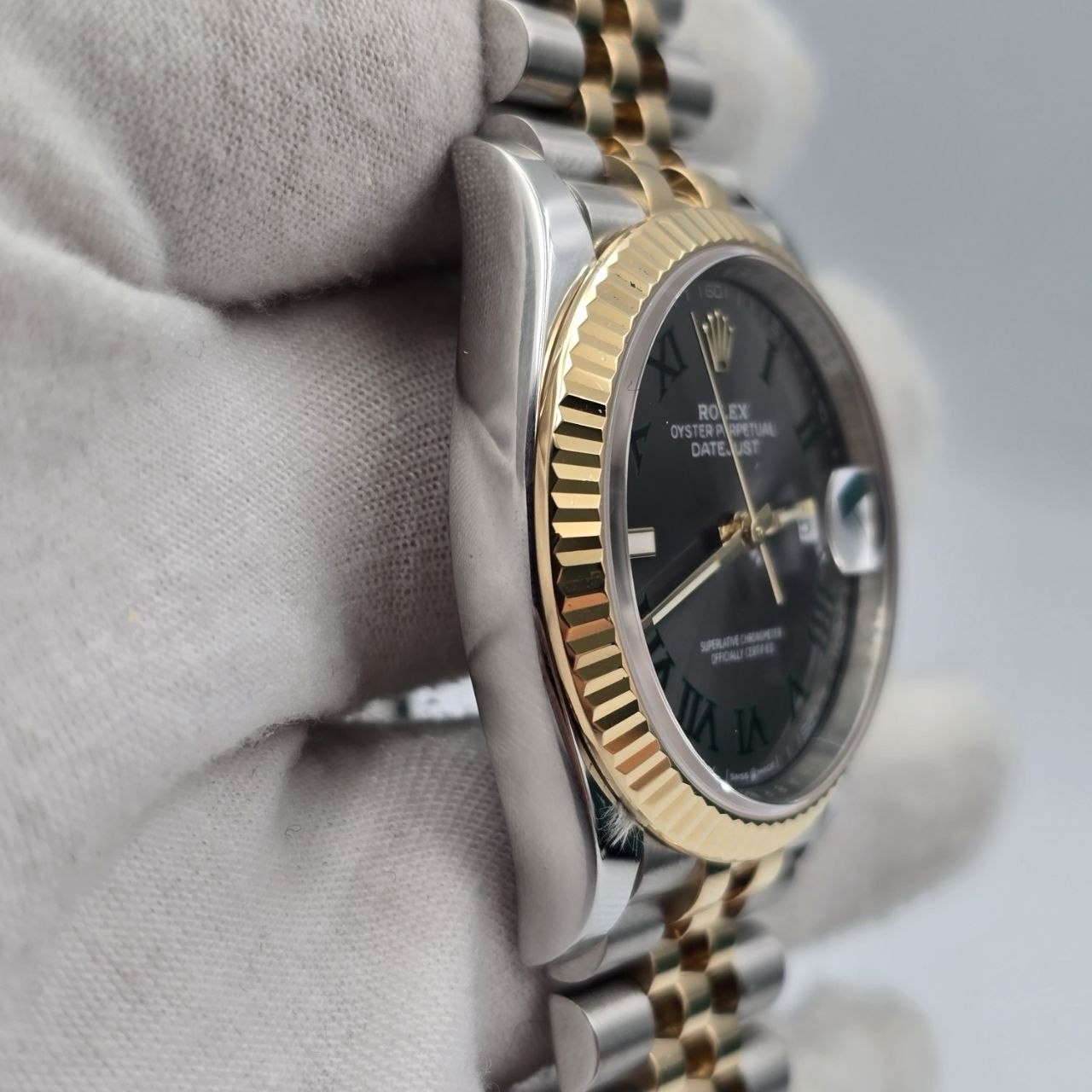 PAPERS 2025 Rolex Datejust 36mm Wimbledon Yellow Gold Fluted Jubilee 126233 BOX