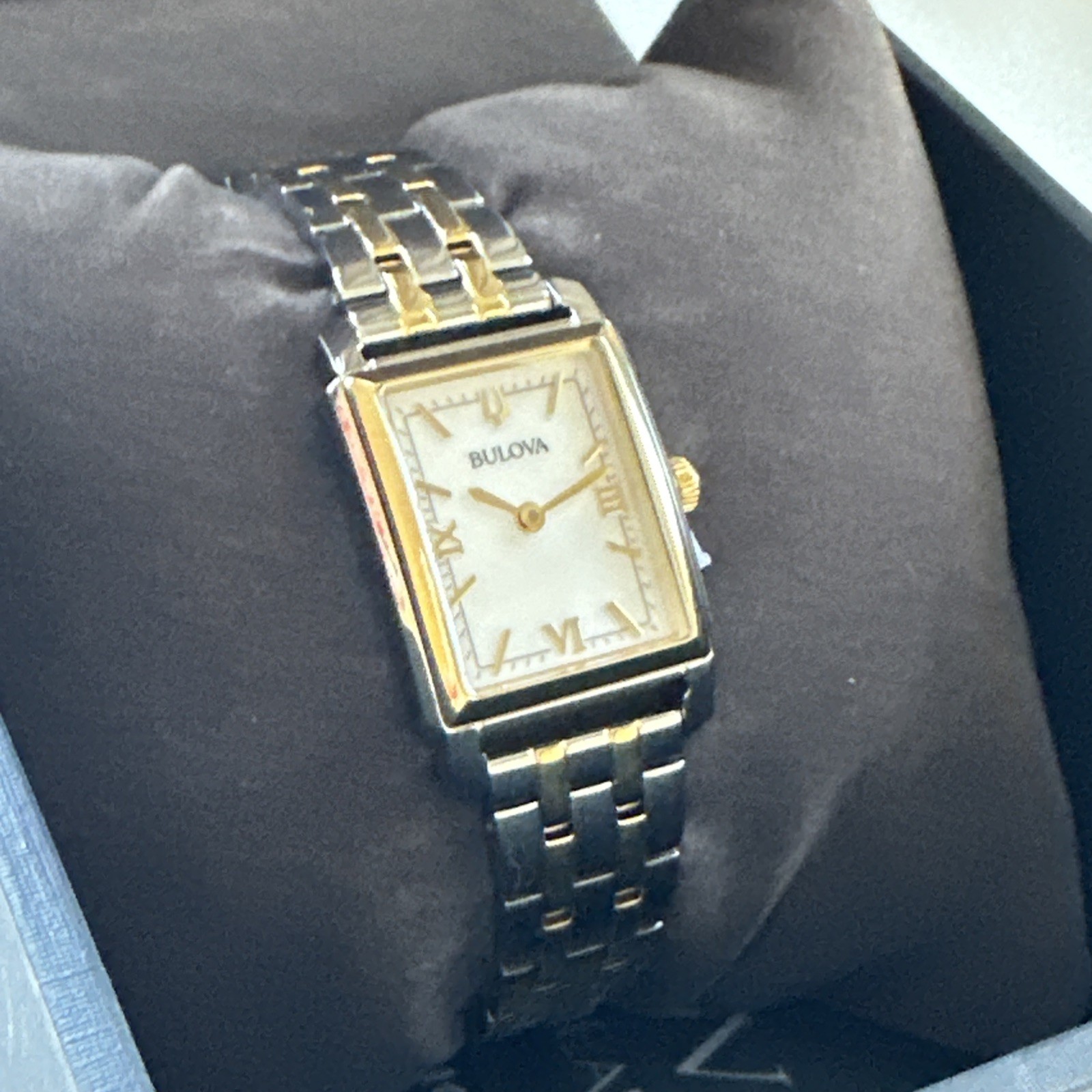 Bulova Women’s Sutton Classic Quartz Silver Stainless Steel Watch 21 MM 98L308