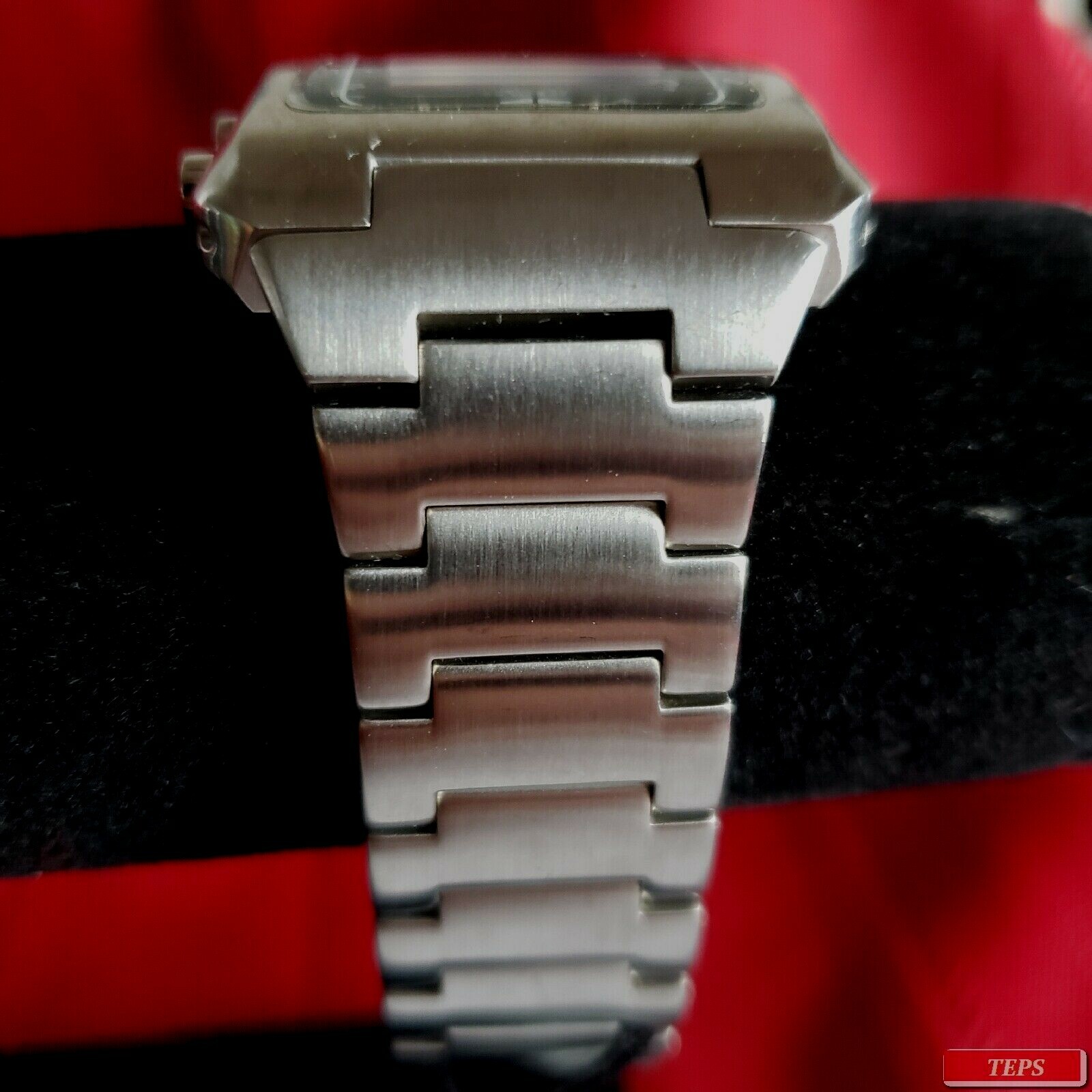 Vestal “Maxell jr.” (Stainless Steel) 50M Digital China Movement w/ Date & Light
