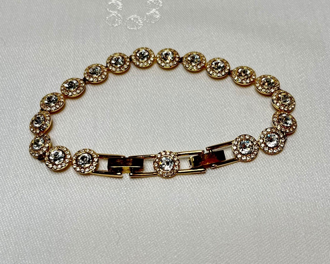 Swarovski Angelic Tennis Bracelet Round Cut, Pavé, White, Gold-Tone