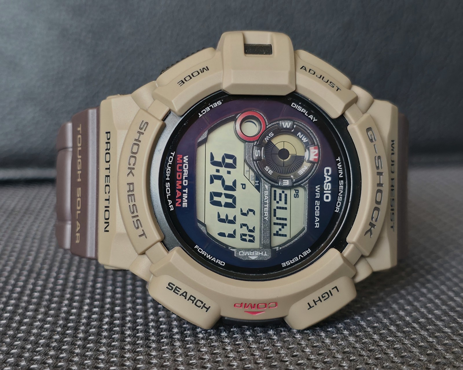 2012 Limited Casio G-SHOCK MUDMAN G-9300ER-5 Men In Military Colors Solar Watch
