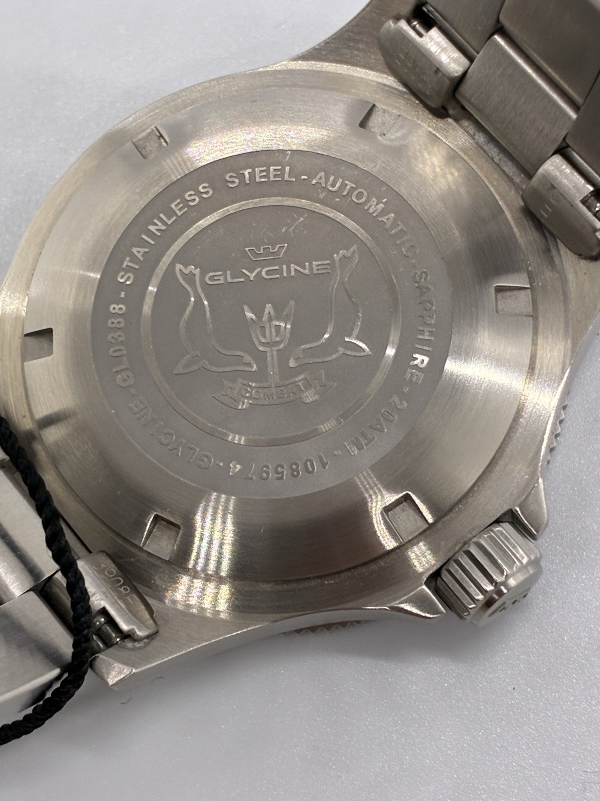 [NEW] Glycine Men’s Combat Sub 42mm Automatic Watch GL0388