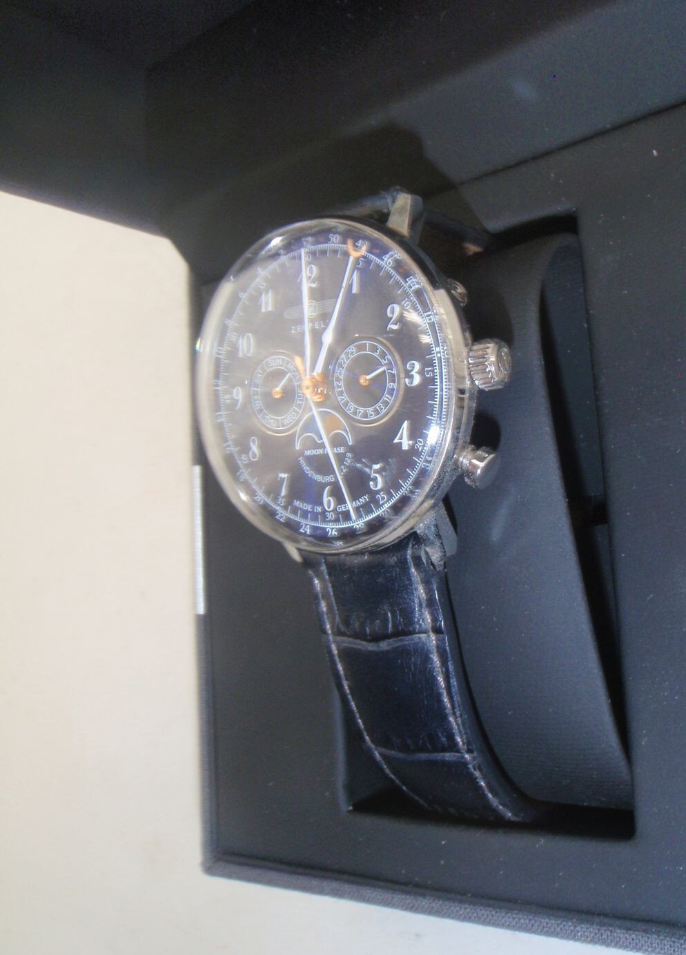 Graf Zeppelin Watch, Navy Band, Hindenburg LZ129