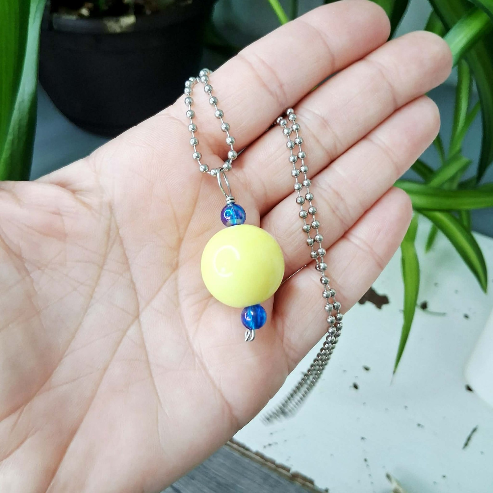 Chic Silver Necklace with Yellow and Blue Pendant, 17″