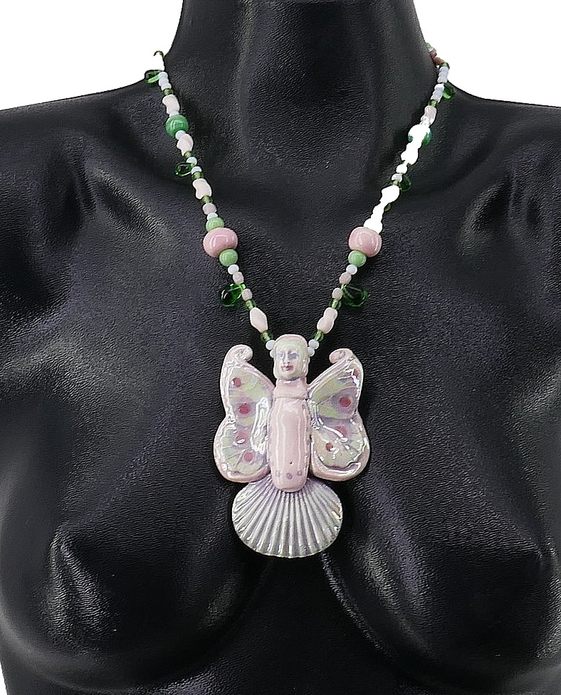 CHUNKY CERAMiC DOLL FACE BUTTERFLY ANGEL FAiRY CANDY COLORED BEADED NECKLACE