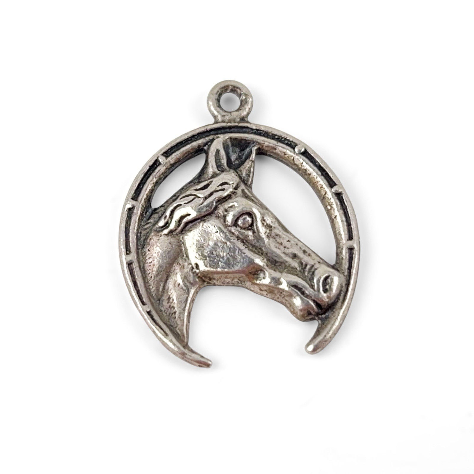 VINTAGE STERLING SILVER HORSE HEAD WITH HORSE SHOE CHARM