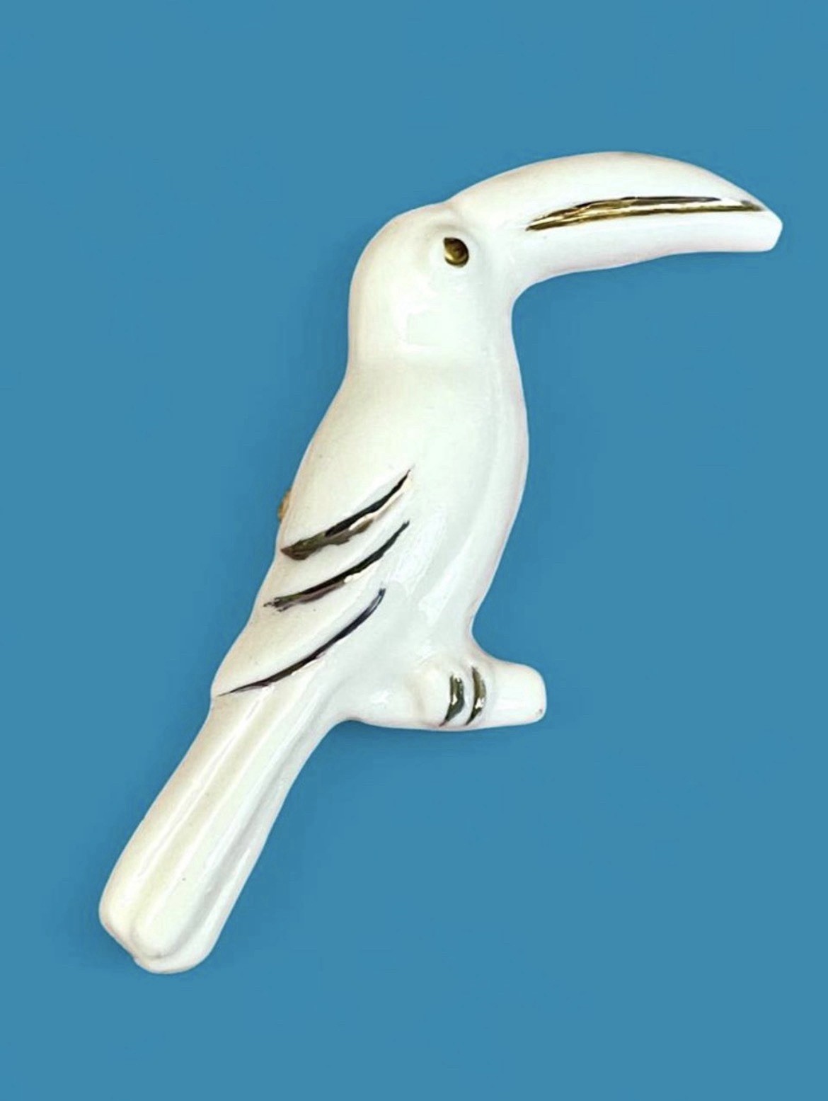 Vintage 1970s Porcelain White Toucan Bird Brooch Pin Tropical Gold & Silver Chic