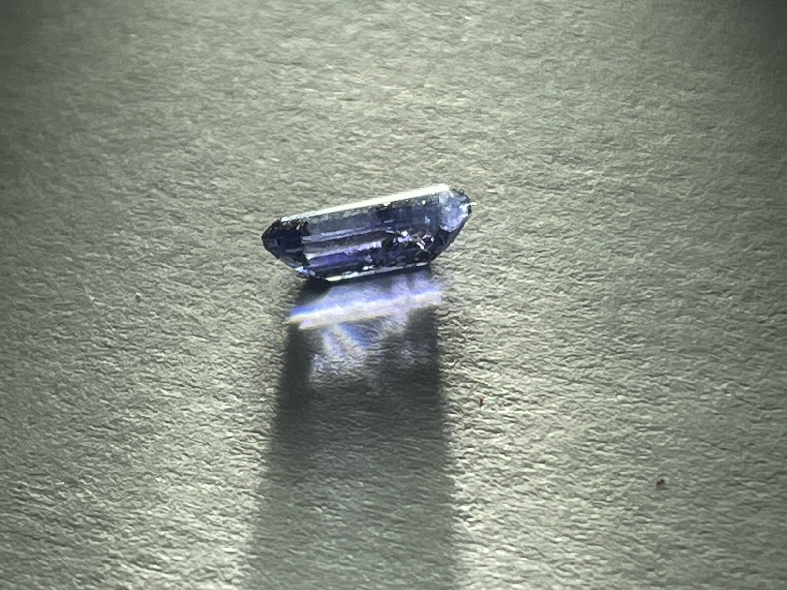 Benitoite from CA/USA fac cut in Germany 0.56ct 7.3x3mm Freeform