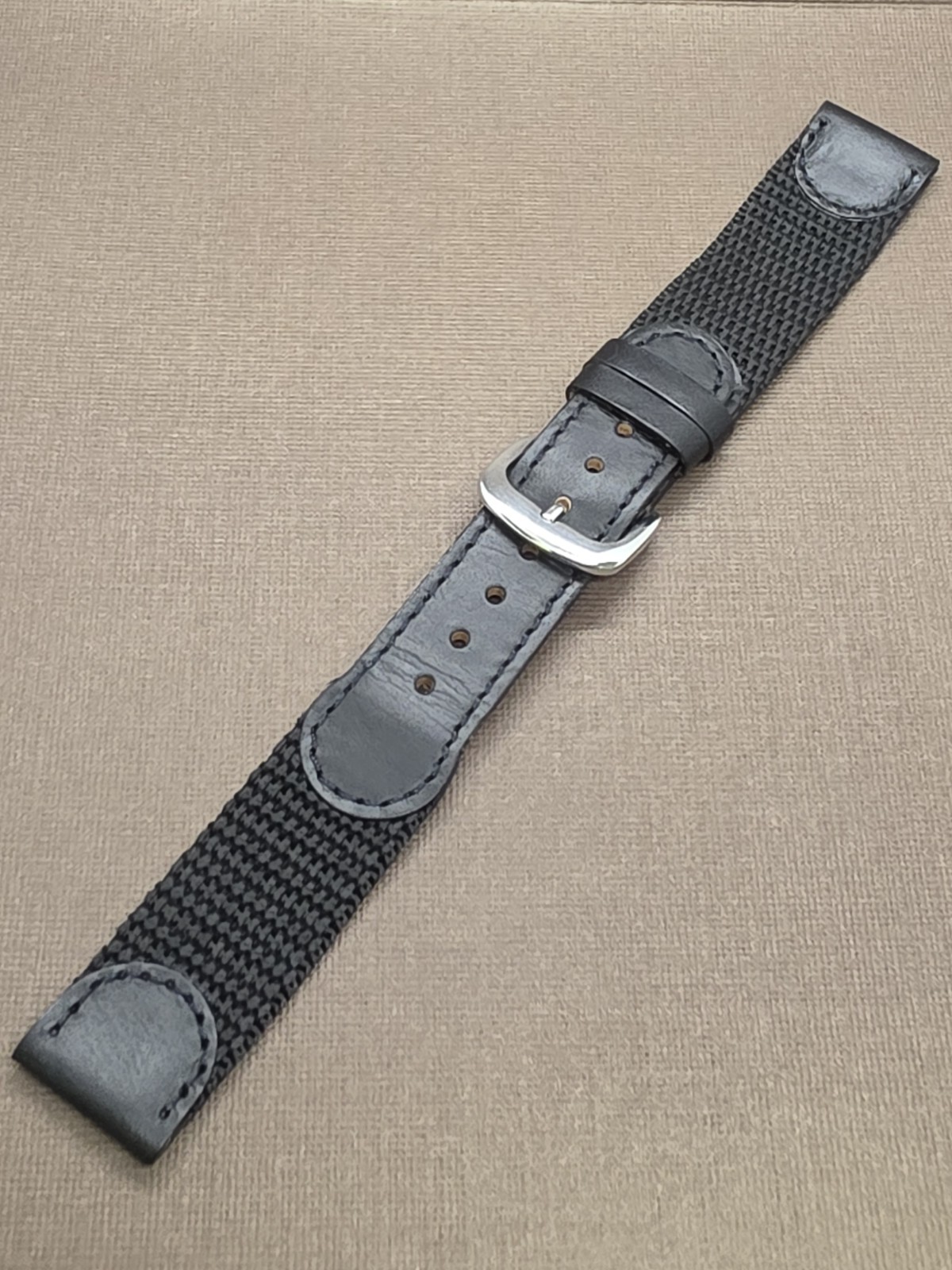 Vintage NOS Swiss Army Style 18mm Black Stitched Leather & Nylon Watch Band