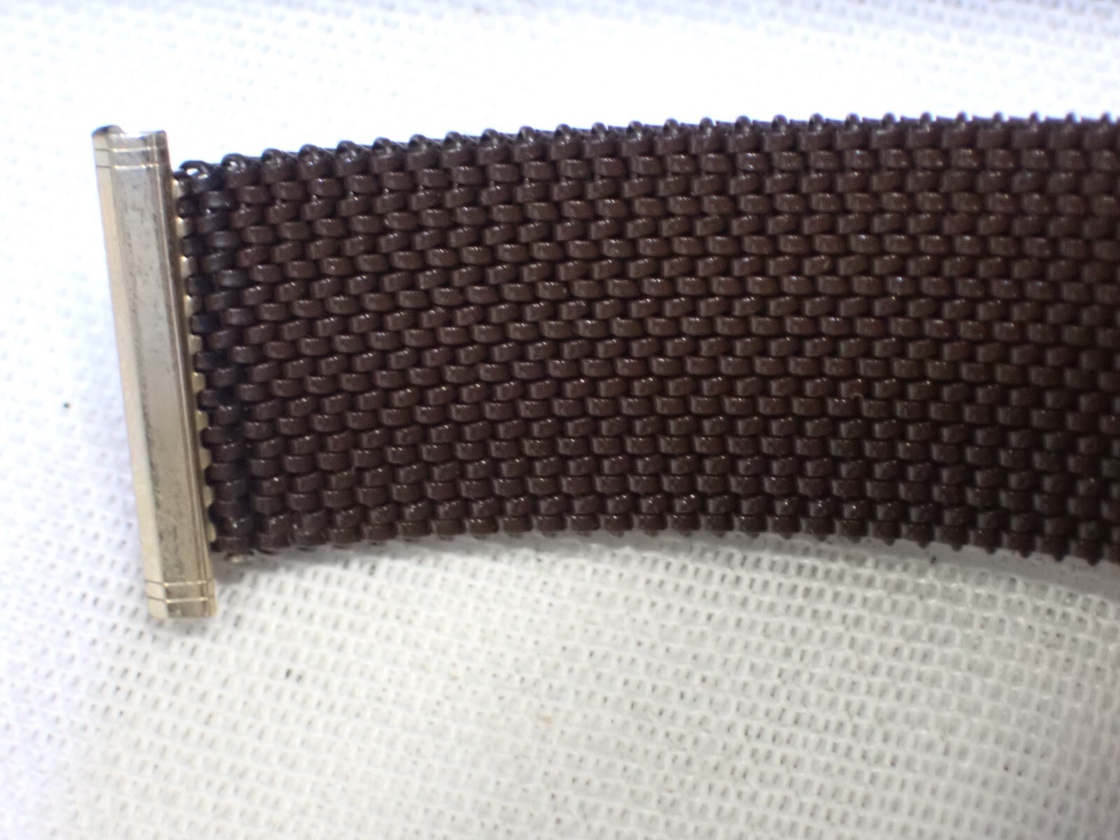 Vintage EVINGER Men’s Watch Band BROWN MESH & YELLOW 22.5 mm ends NOS 6 1/8″