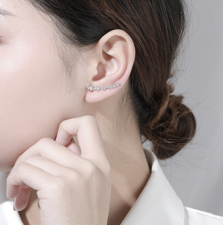 Women 925 Sterling Silver Ear Vine CZ Crawler Cuff Climber Hook Earrings Gift