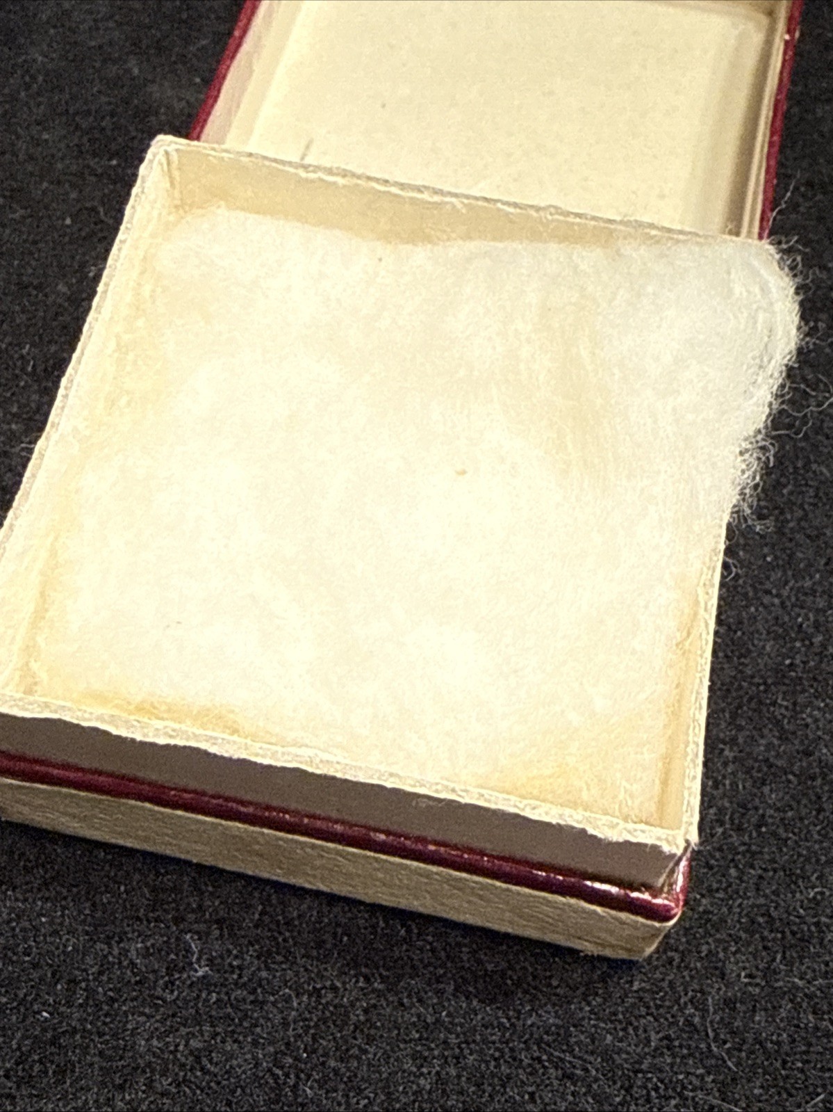 Vintage APA Gioielleria Corallo Cammel Tortuga Perle Jewelry Box Guidonia Roma