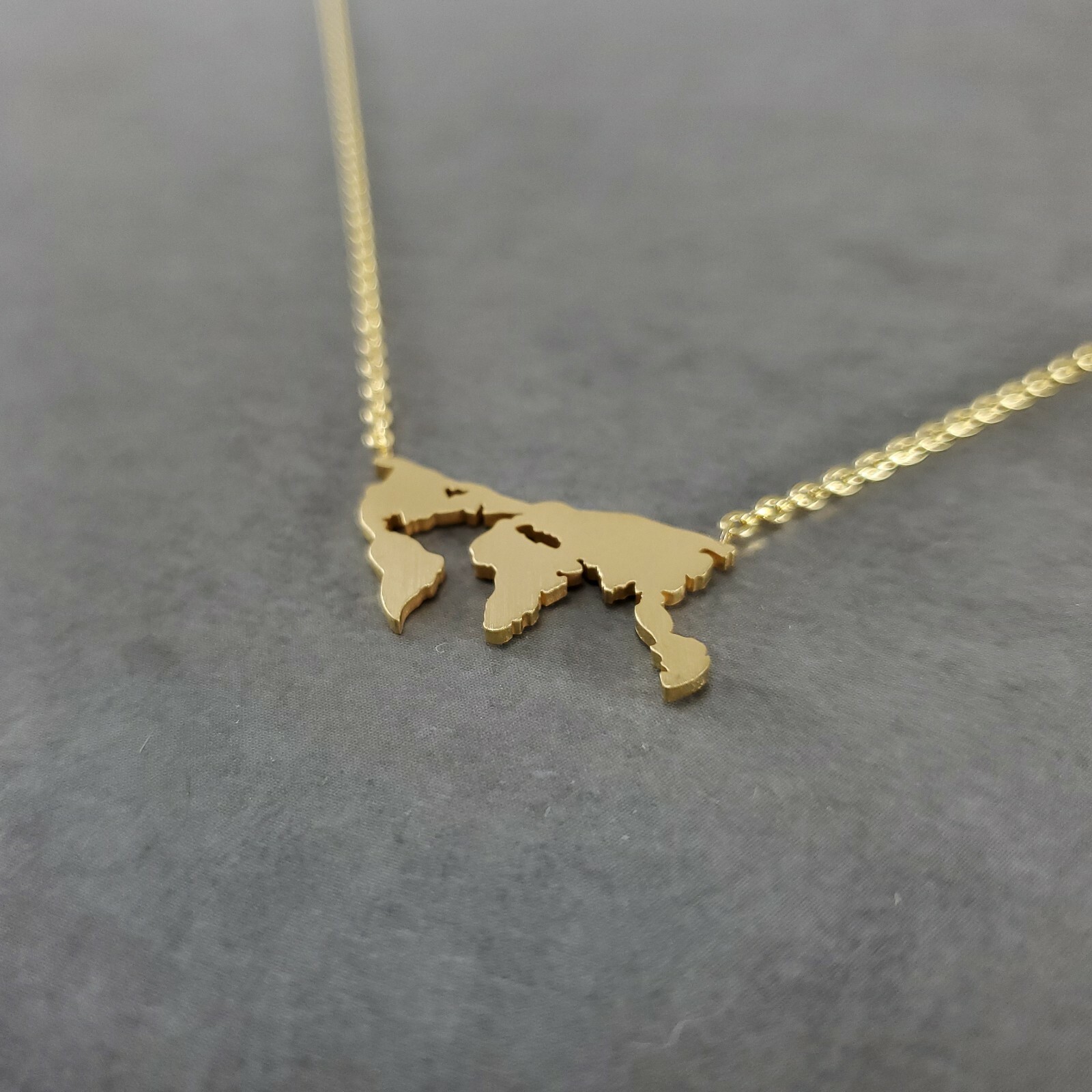 World Map GOLD Plated Necklace USA Europe Globe Continents Borders Countries