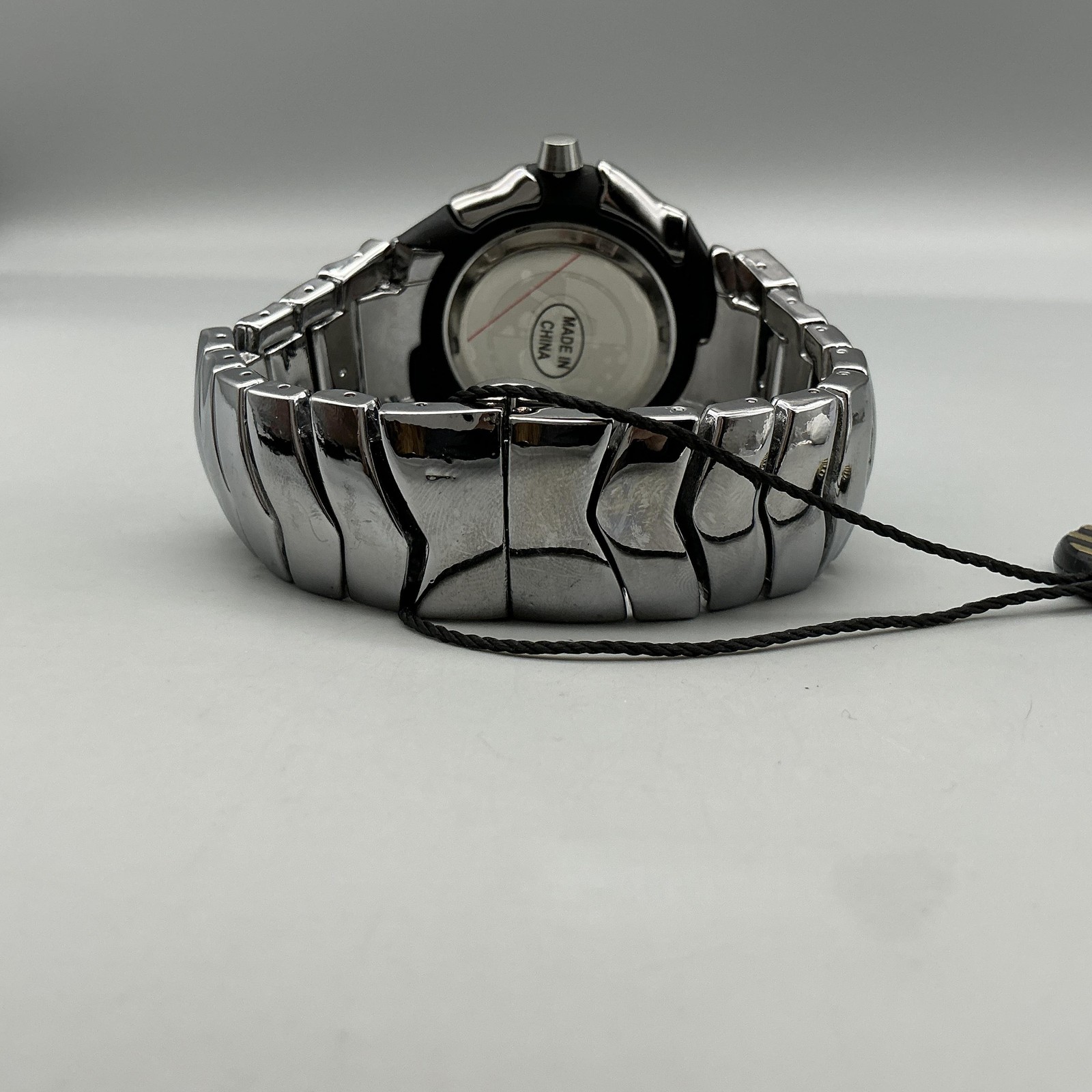 AJ VIP Mens Watch 45mm Alien Blade Date Swiss Stainless Steel New Battery 7.75″